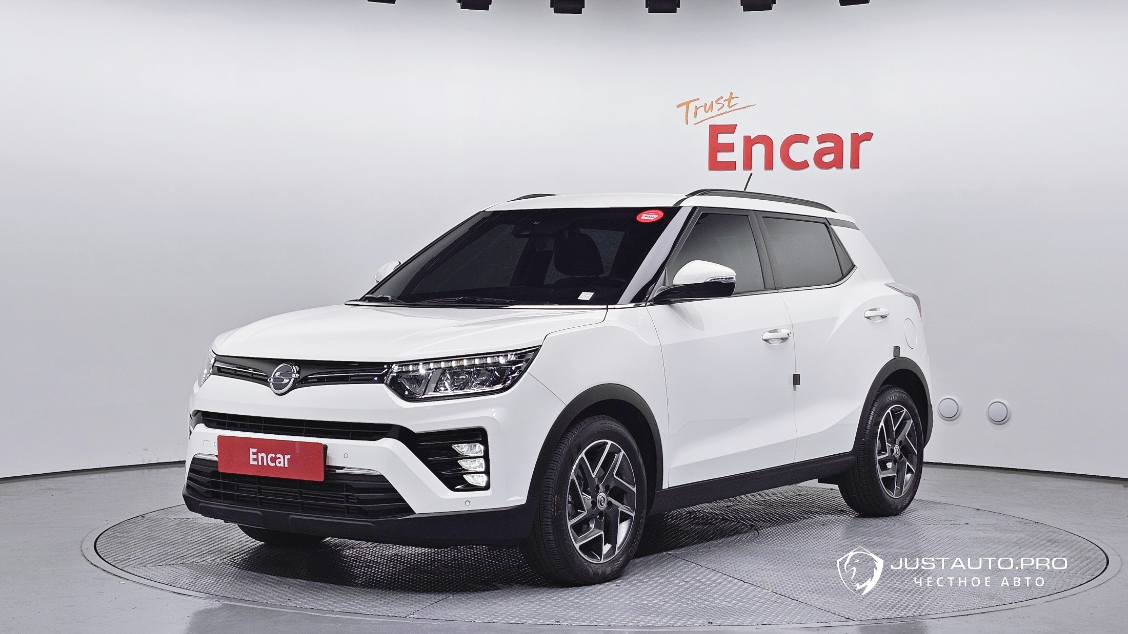 Автомобиль KG_Mobility_Ssangyong TIBOLI
