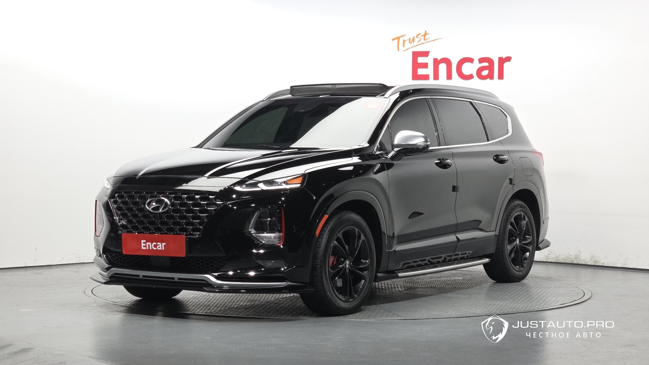 Автомобиль Hyundai Santafe
