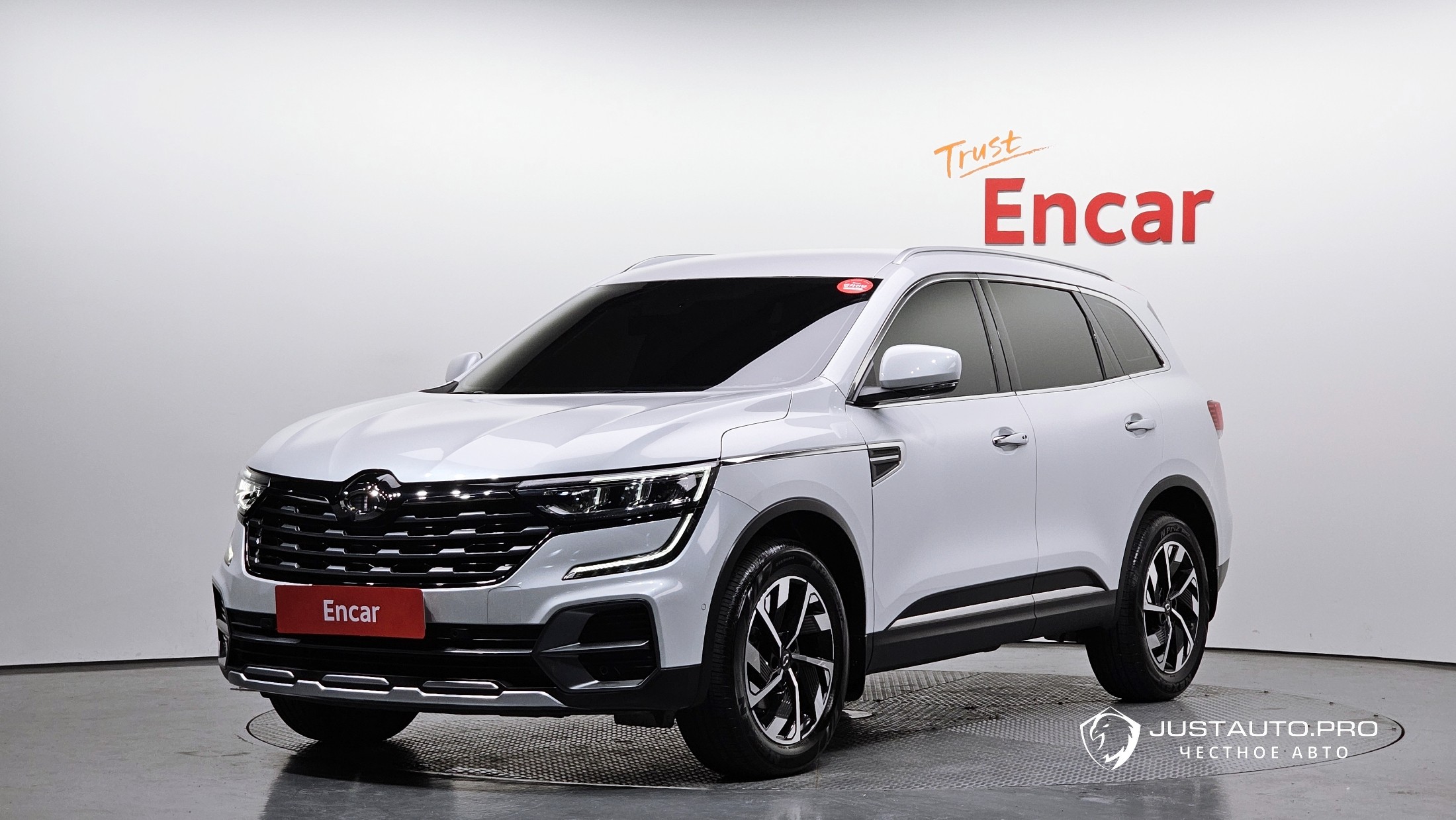 Автомобиль Renault-KoreaSamsung QM6