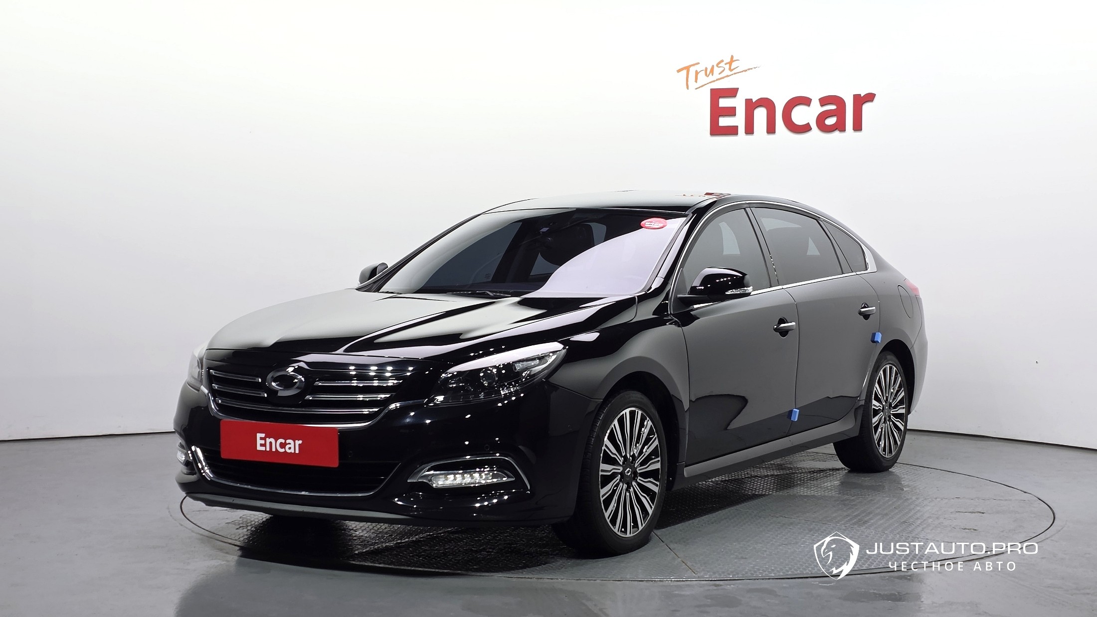 Автомобиль Renault-KoreaSamsung SM7