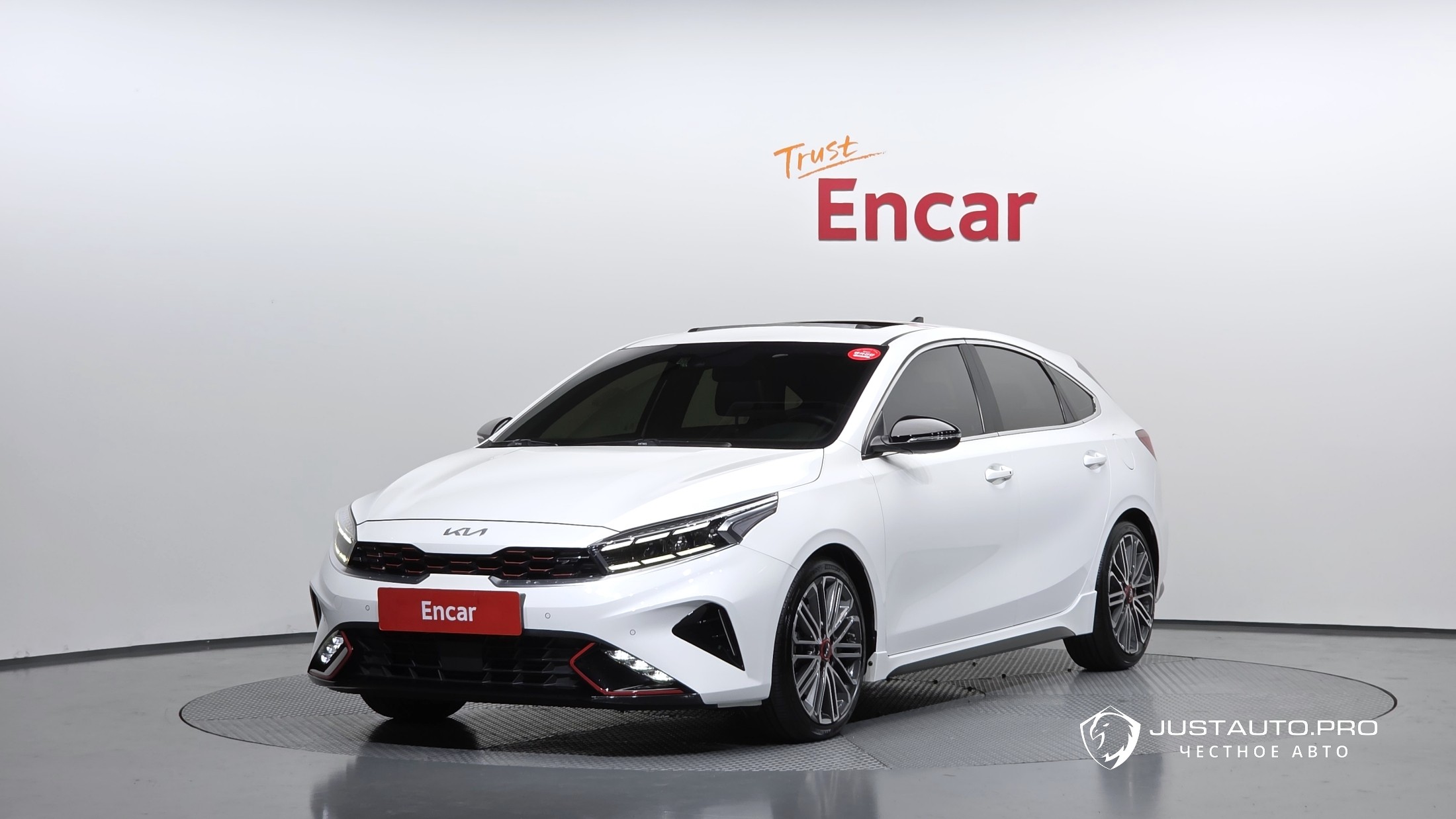 Автомобиль Kia K3