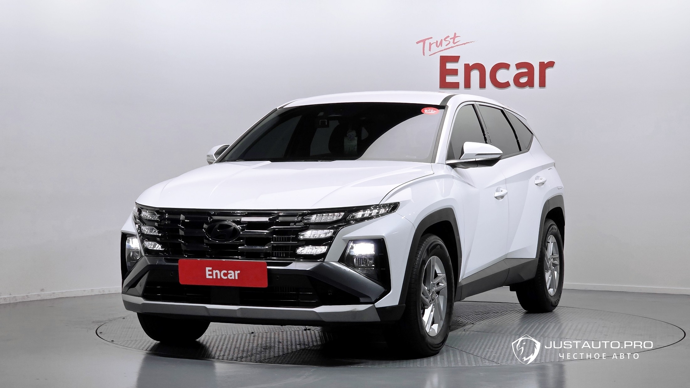 Автомобиль Hyundai Tucson