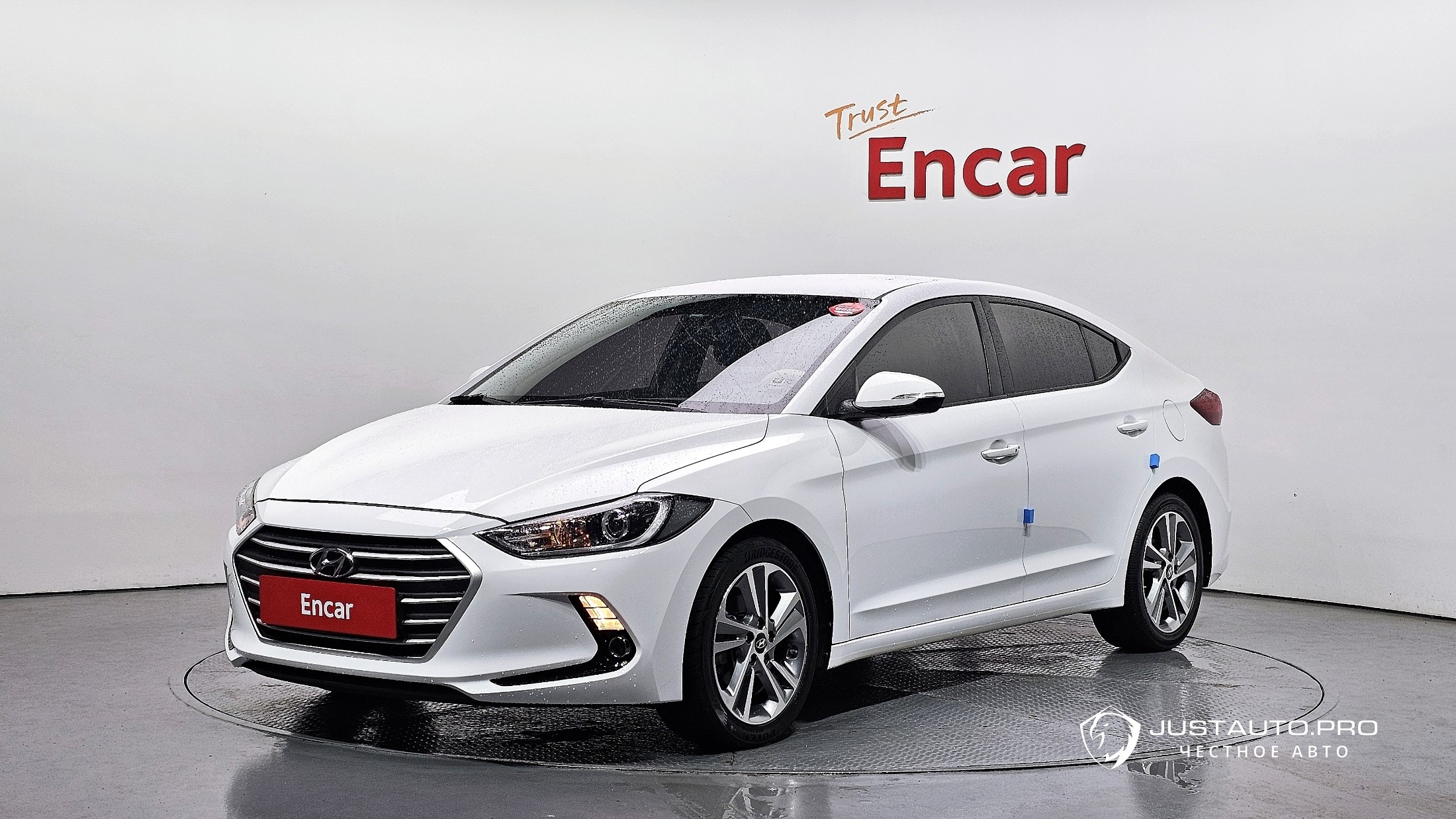 Автомобиль Hyundai AVANTE