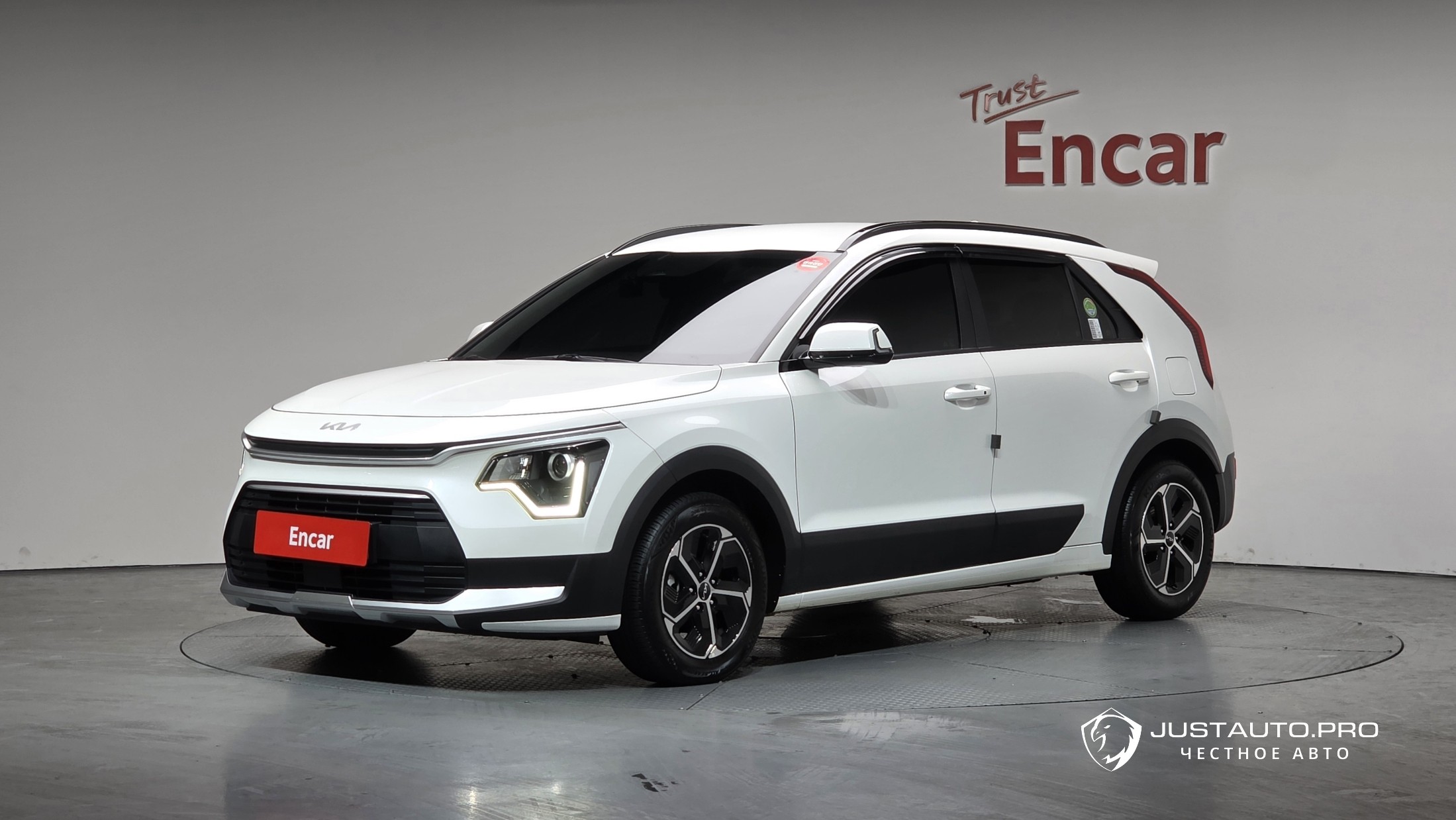 Автомобиль Kia Niro