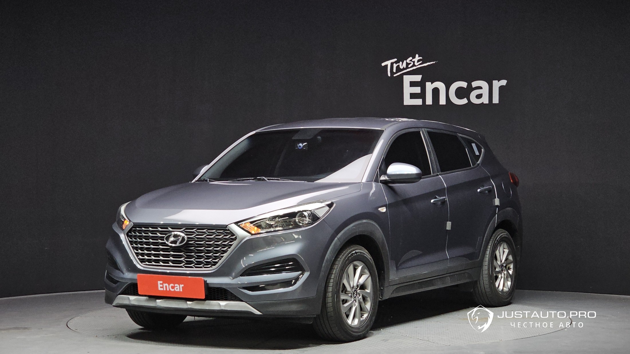 Автомобиль Hyundai Tucson
