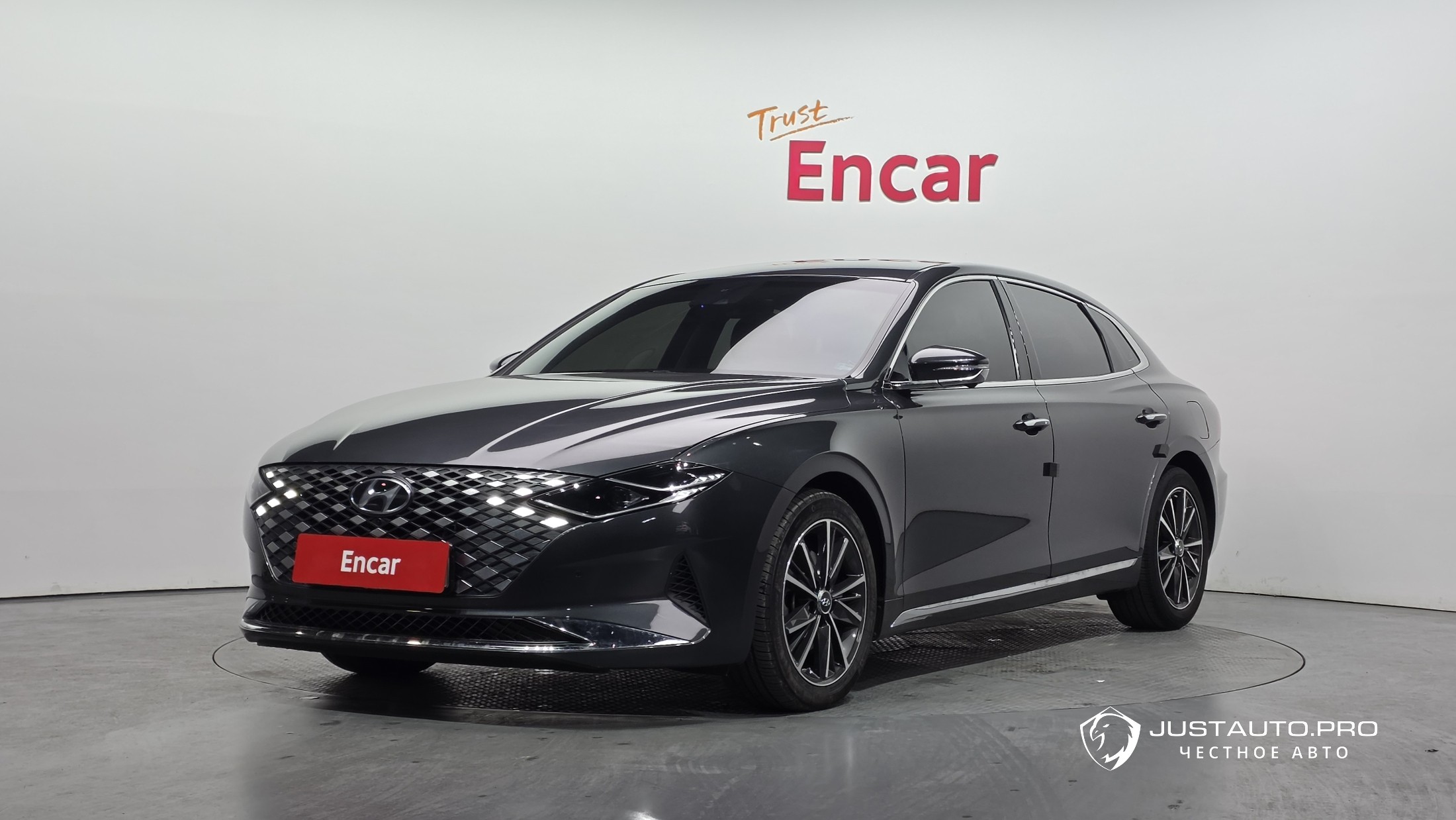 Автомобиль Hyundai Grandeur