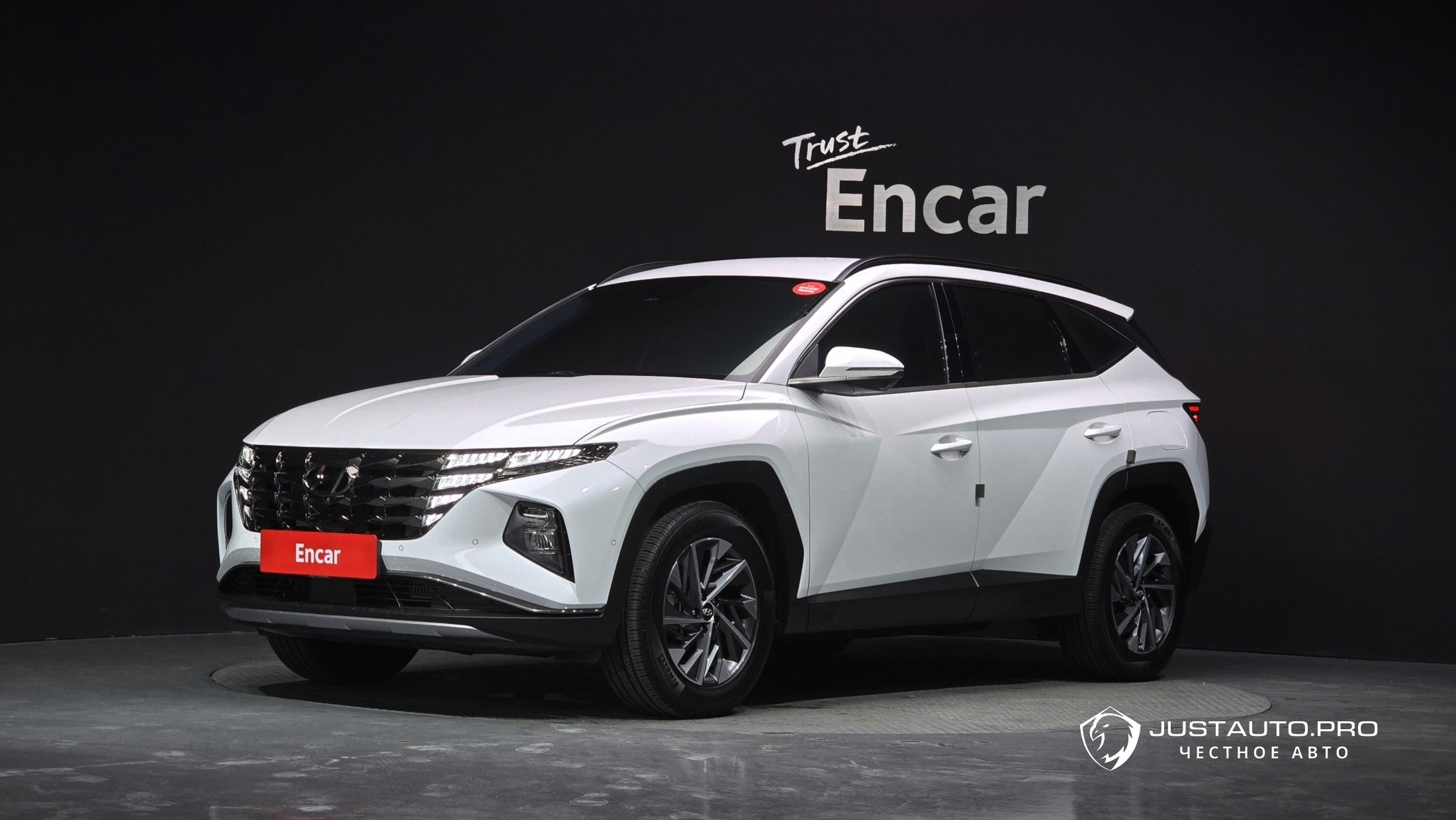 Автомобиль Hyundai Tucson