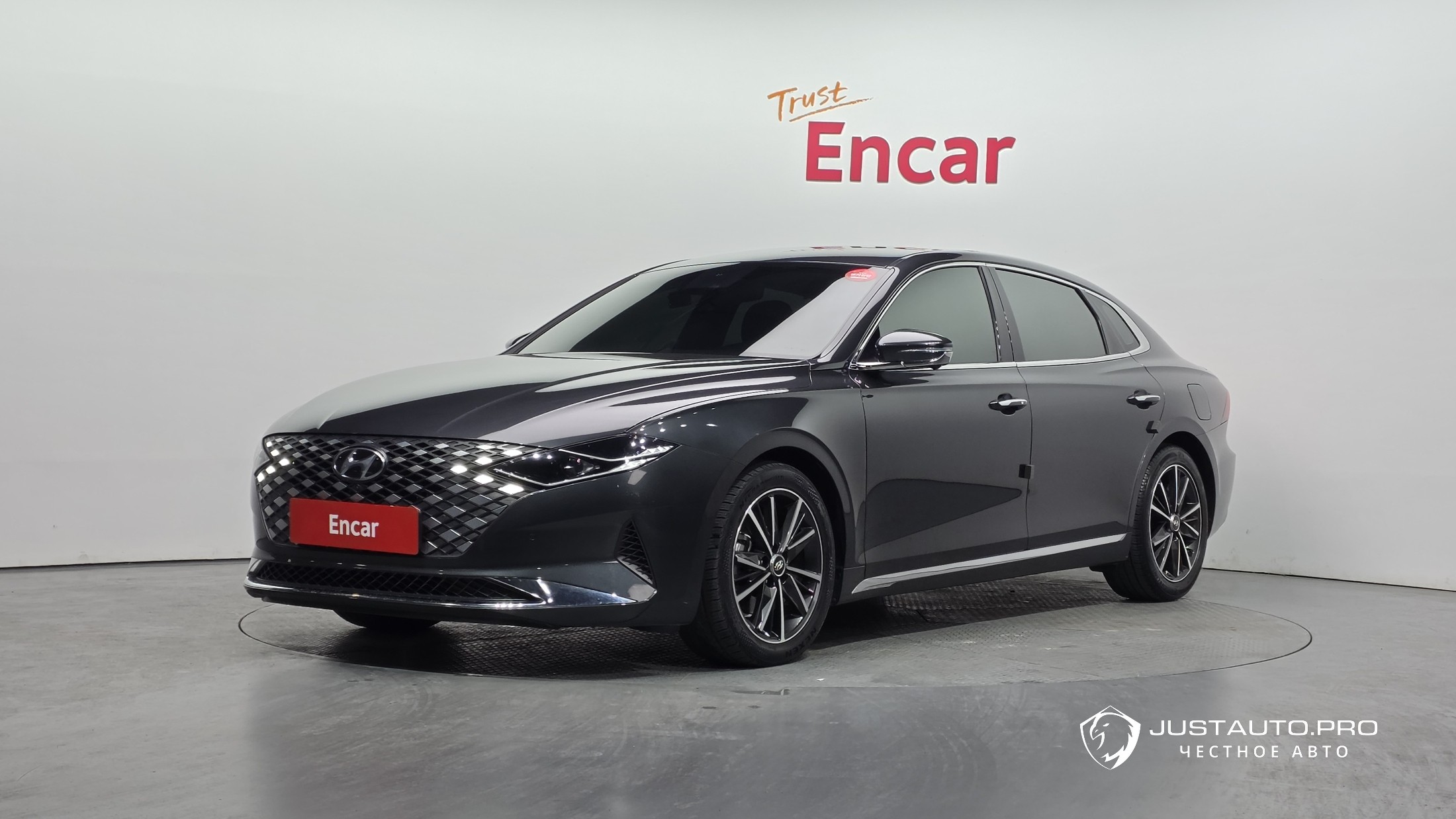 Автомобиль Hyundai Grandeur