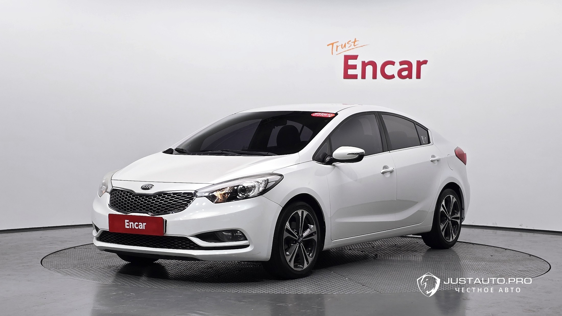 Автомобиль Kia K3