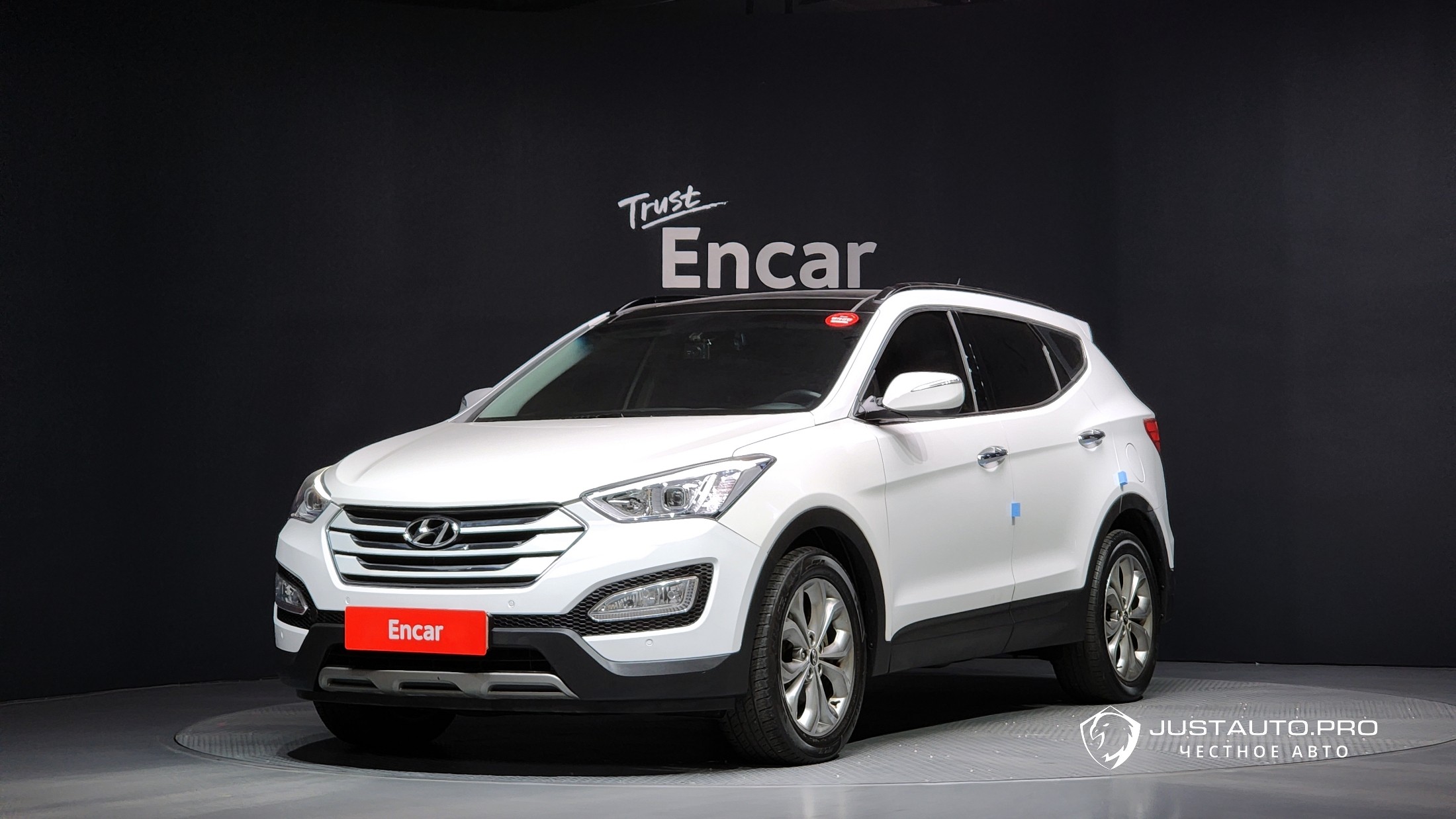 Автомобиль Hyundai Santafe