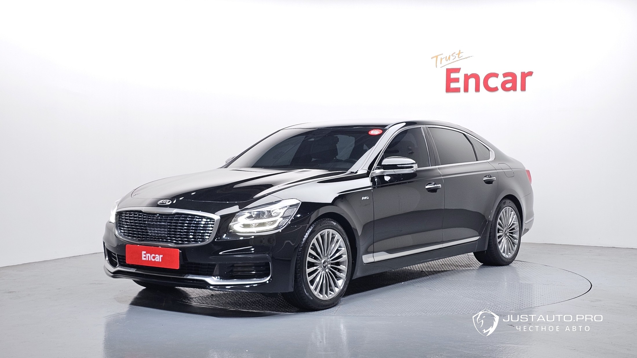 Автомобиль Kia K9