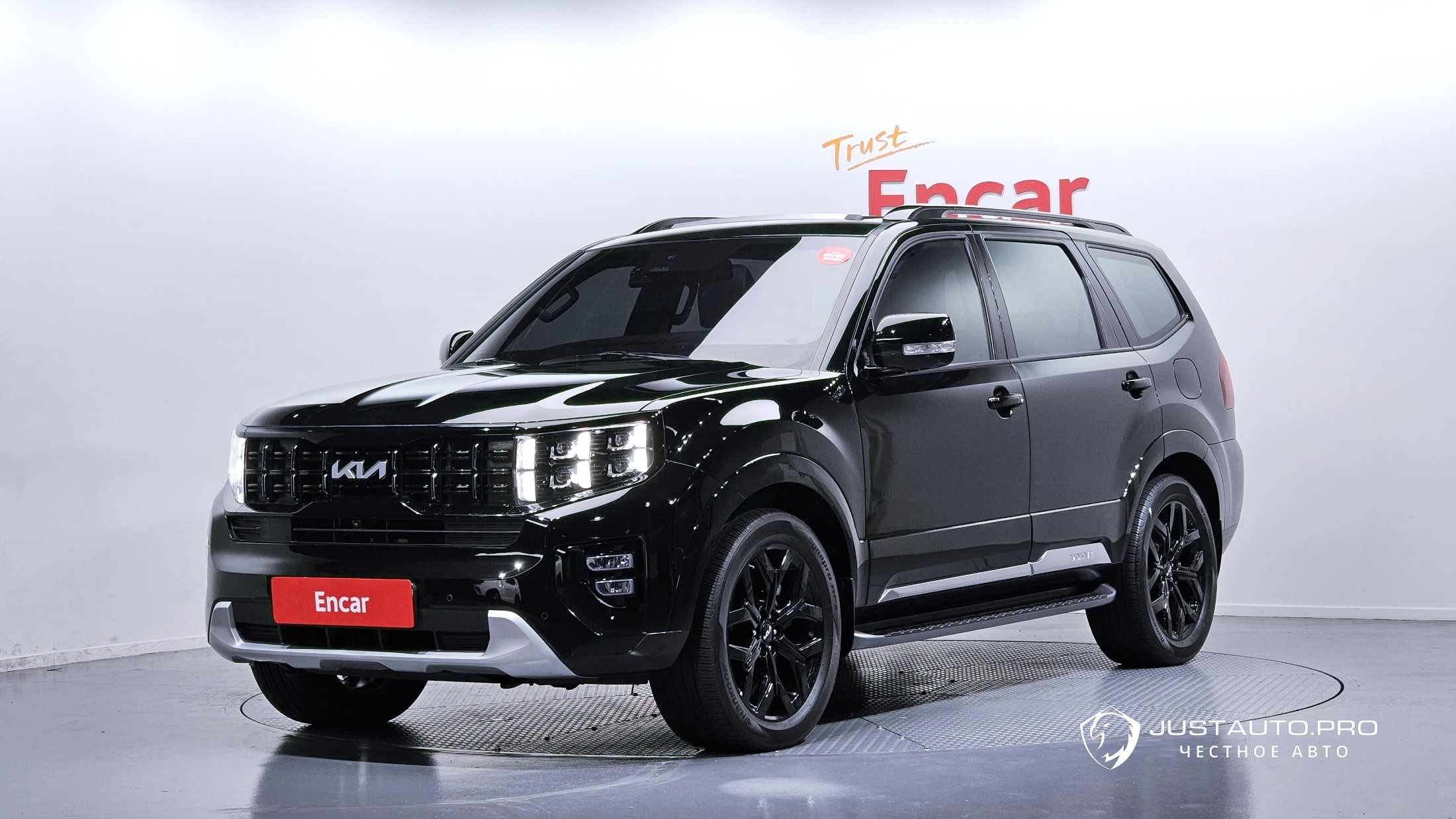 Автомобиль Kia Mohave