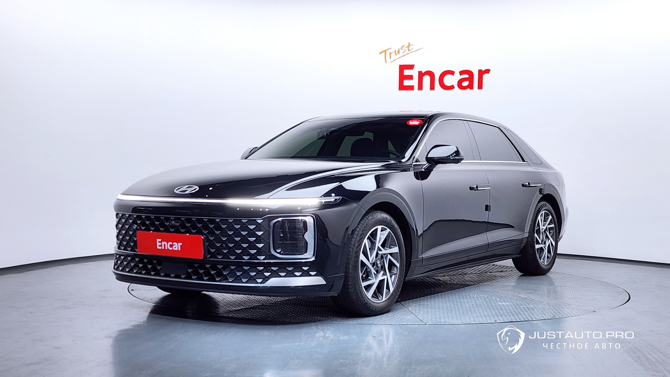 Автомобиль Hyundai Grandeur