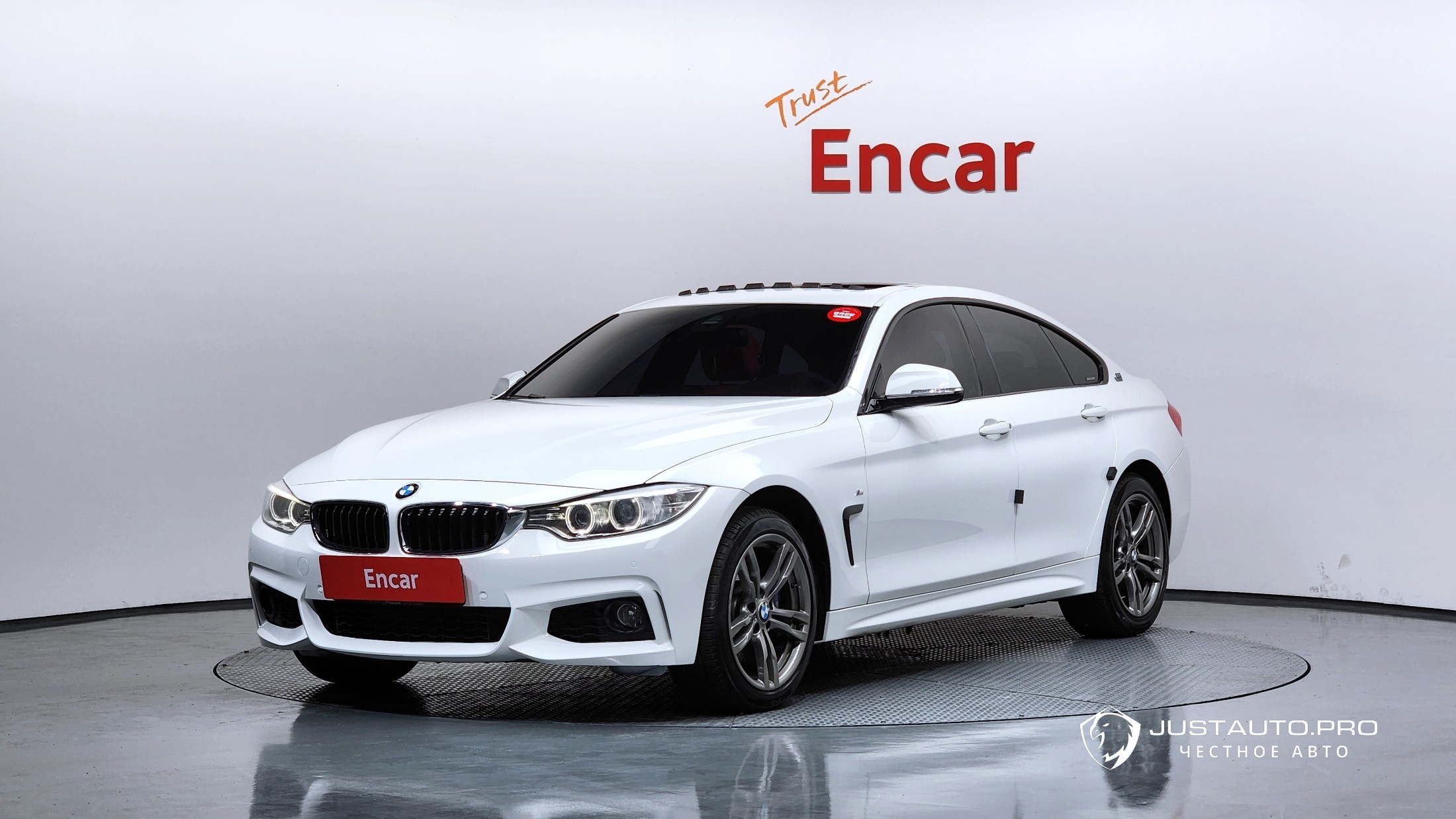 Автомобиль BMW 4-Series