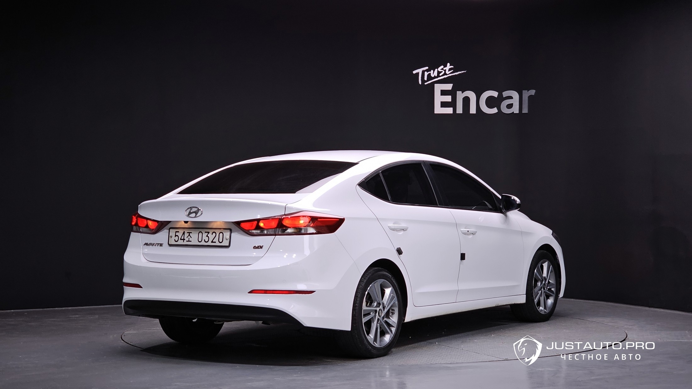 Автомобиль Hyundai AVANTE