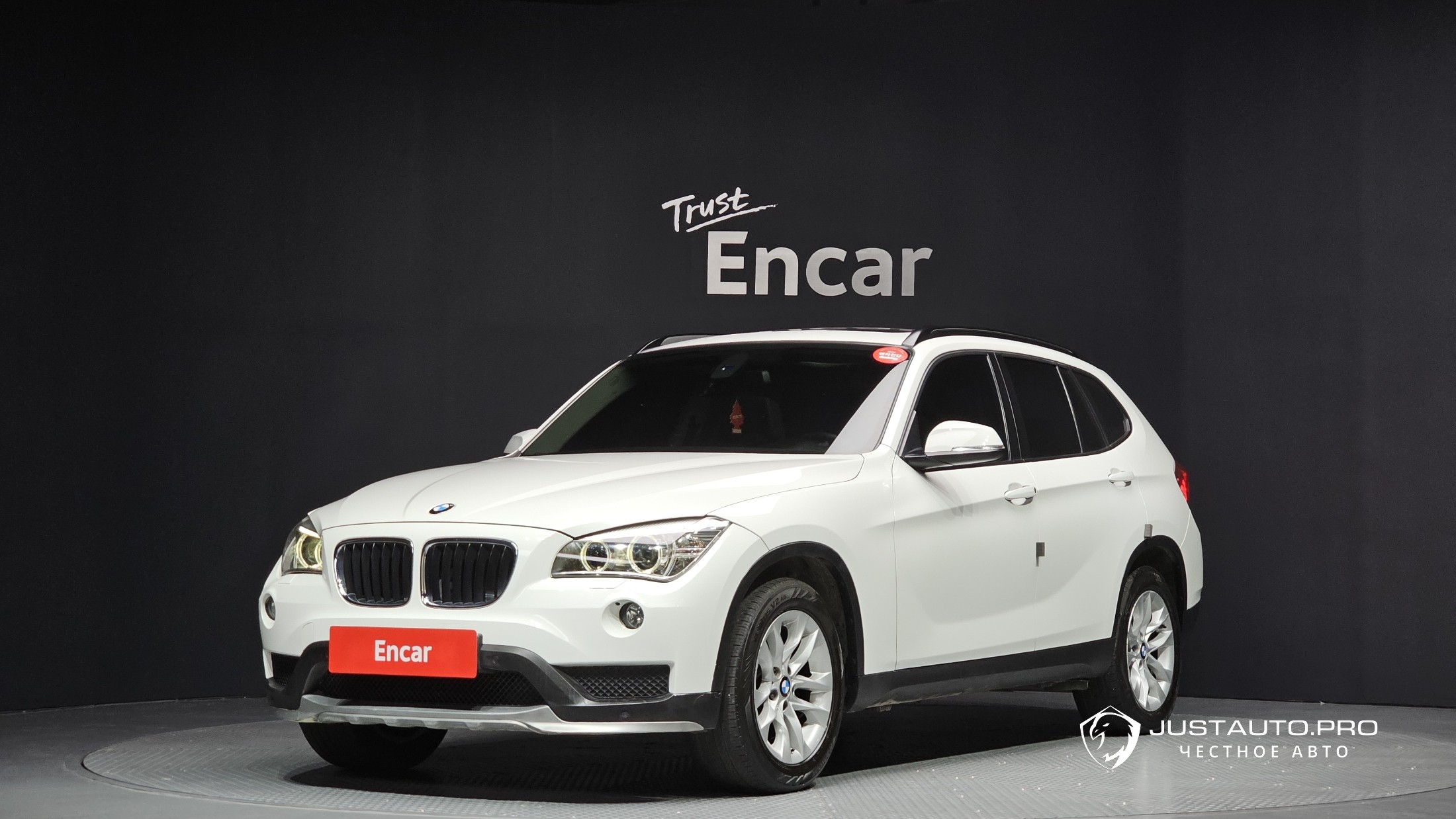Автомобиль BMW X1