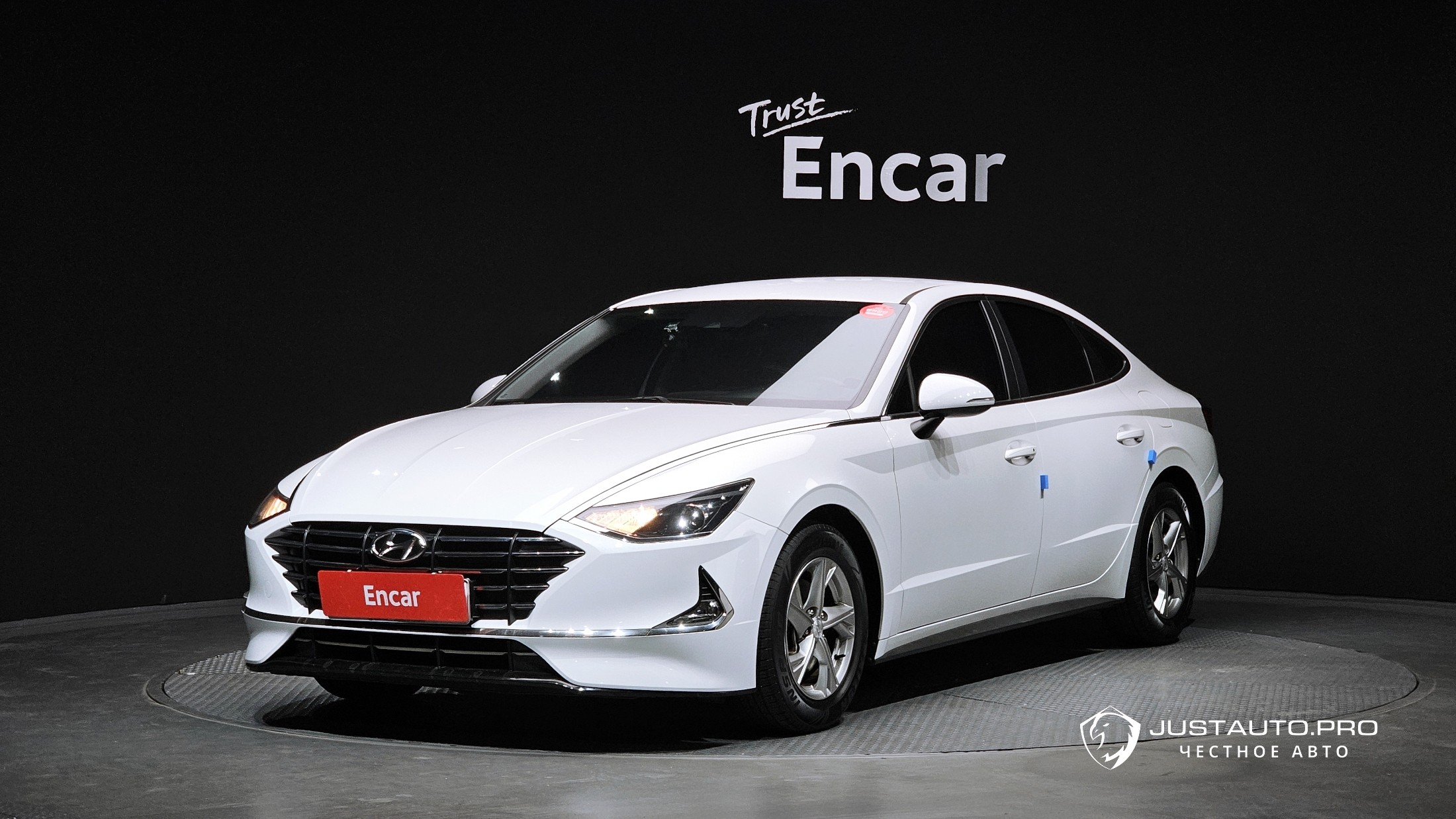 Автомобиль Hyundai Sonata