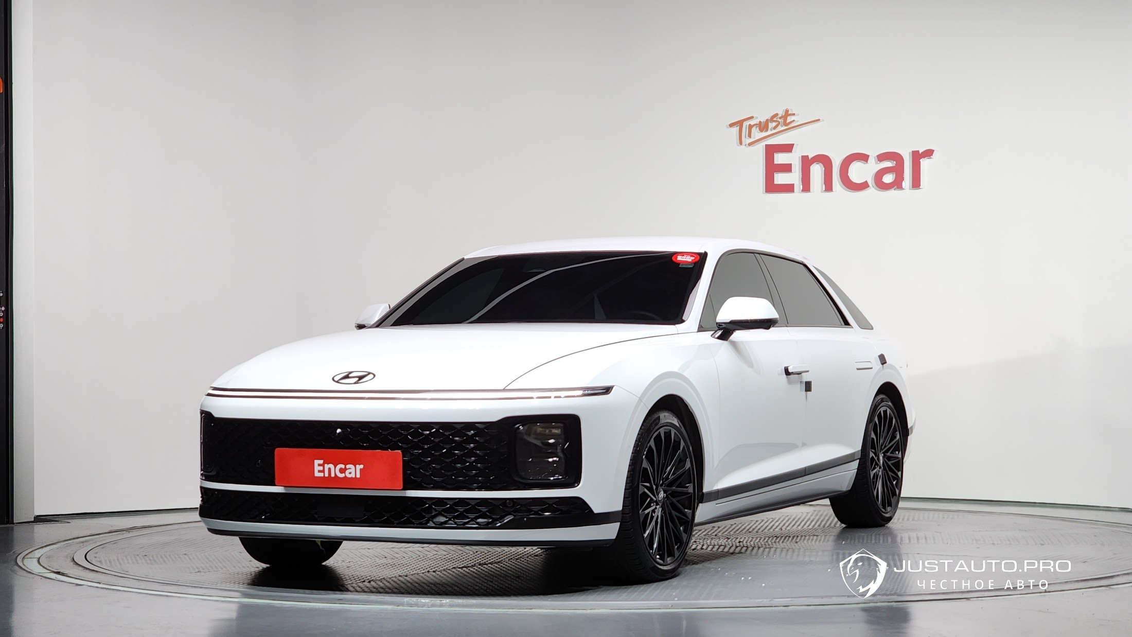 Автомобиль Hyundai Grandeur