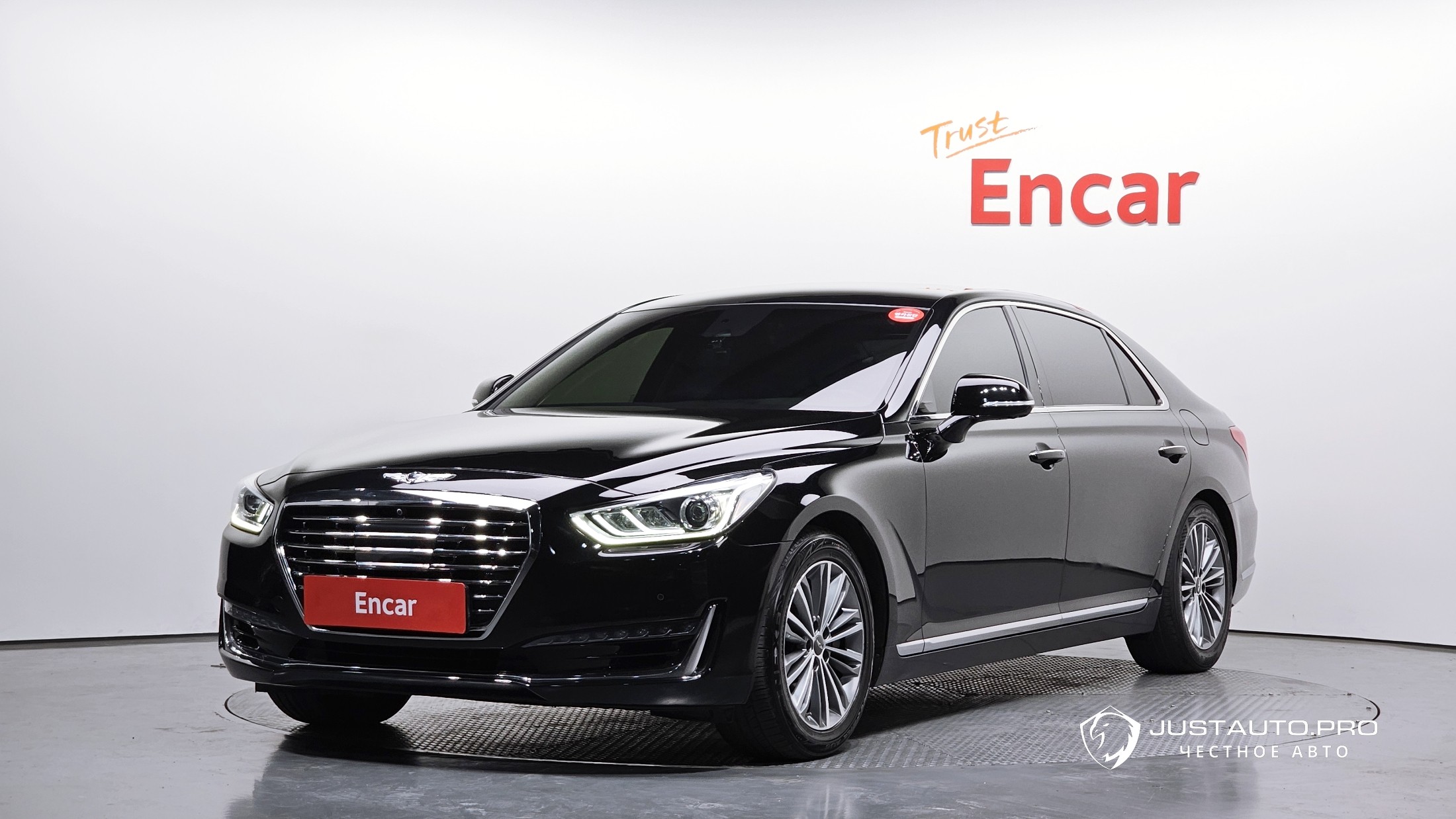 Автомобиль Genesis EQ900