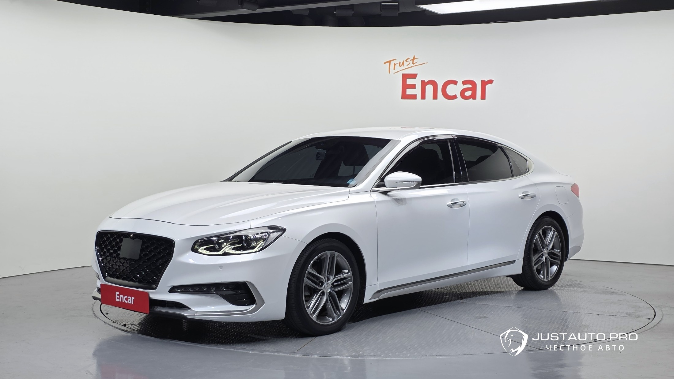 Автомобиль Hyundai Grandeur