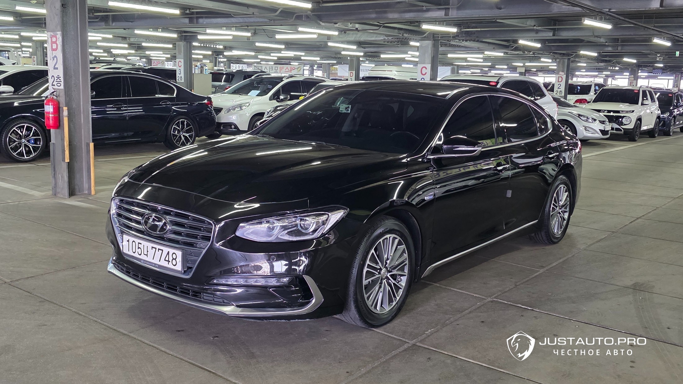 Автомобиль Hyundai Grandeur