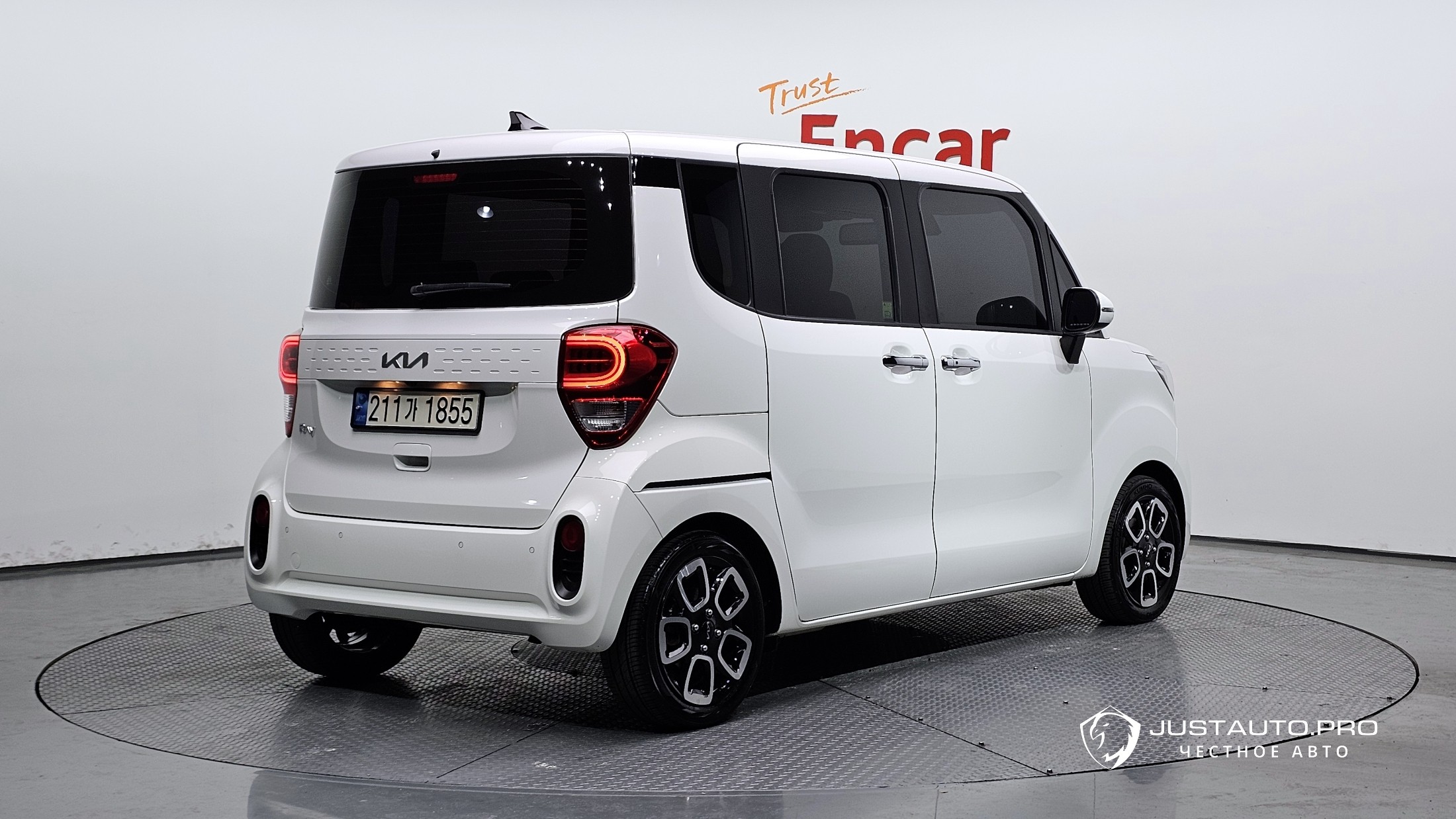 Автомобиль Kia RAY