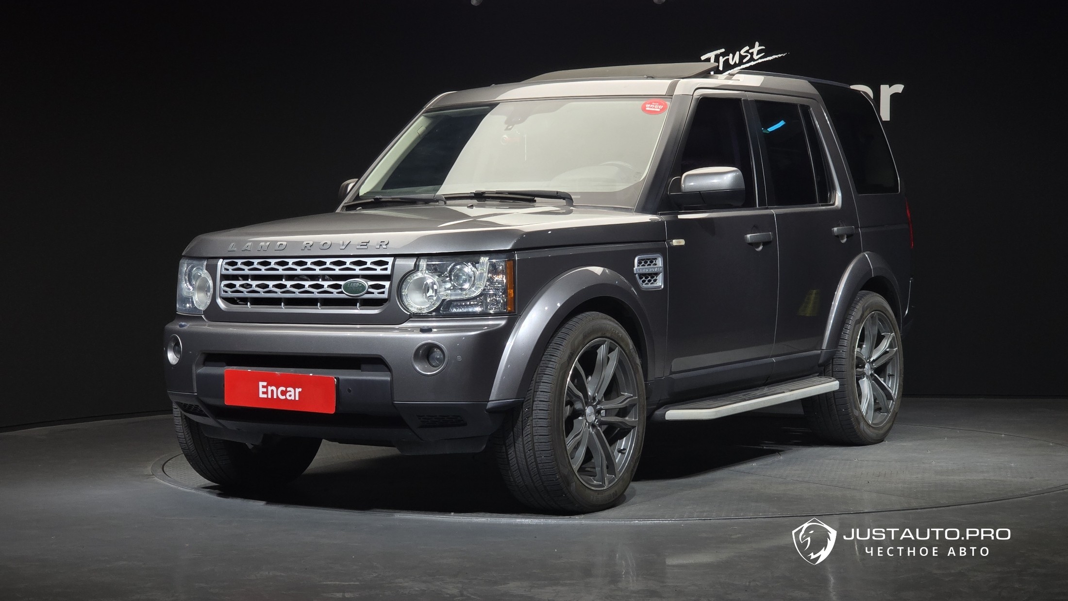 Автомобиль Land Rover Discovery