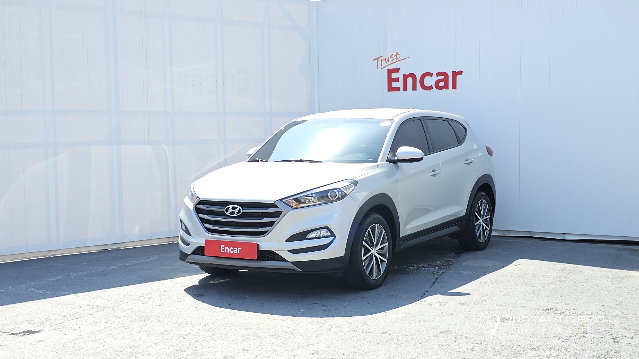 Автомобиль Hyundai Tucson