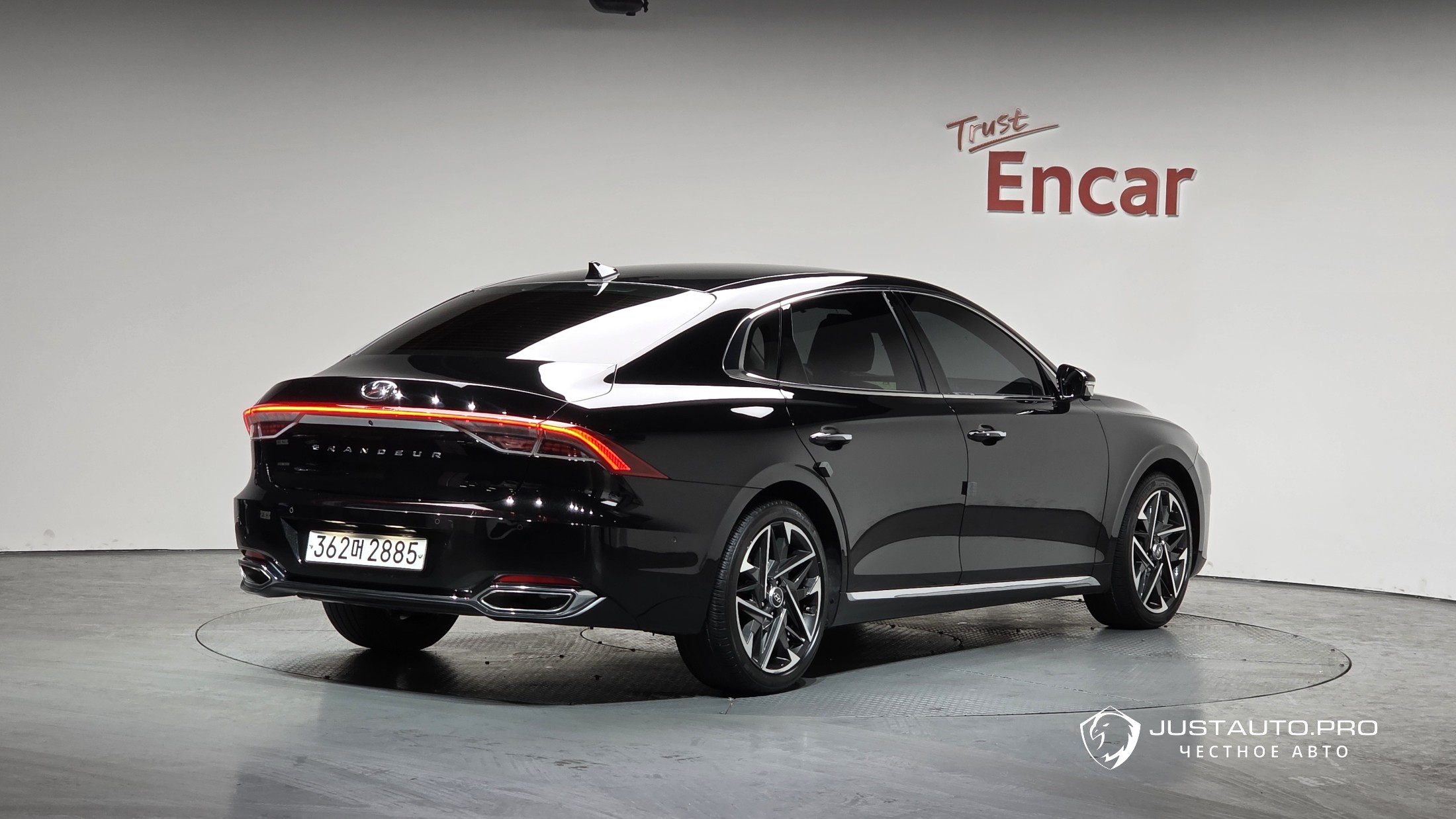 Автомобиль Hyundai Grandeur