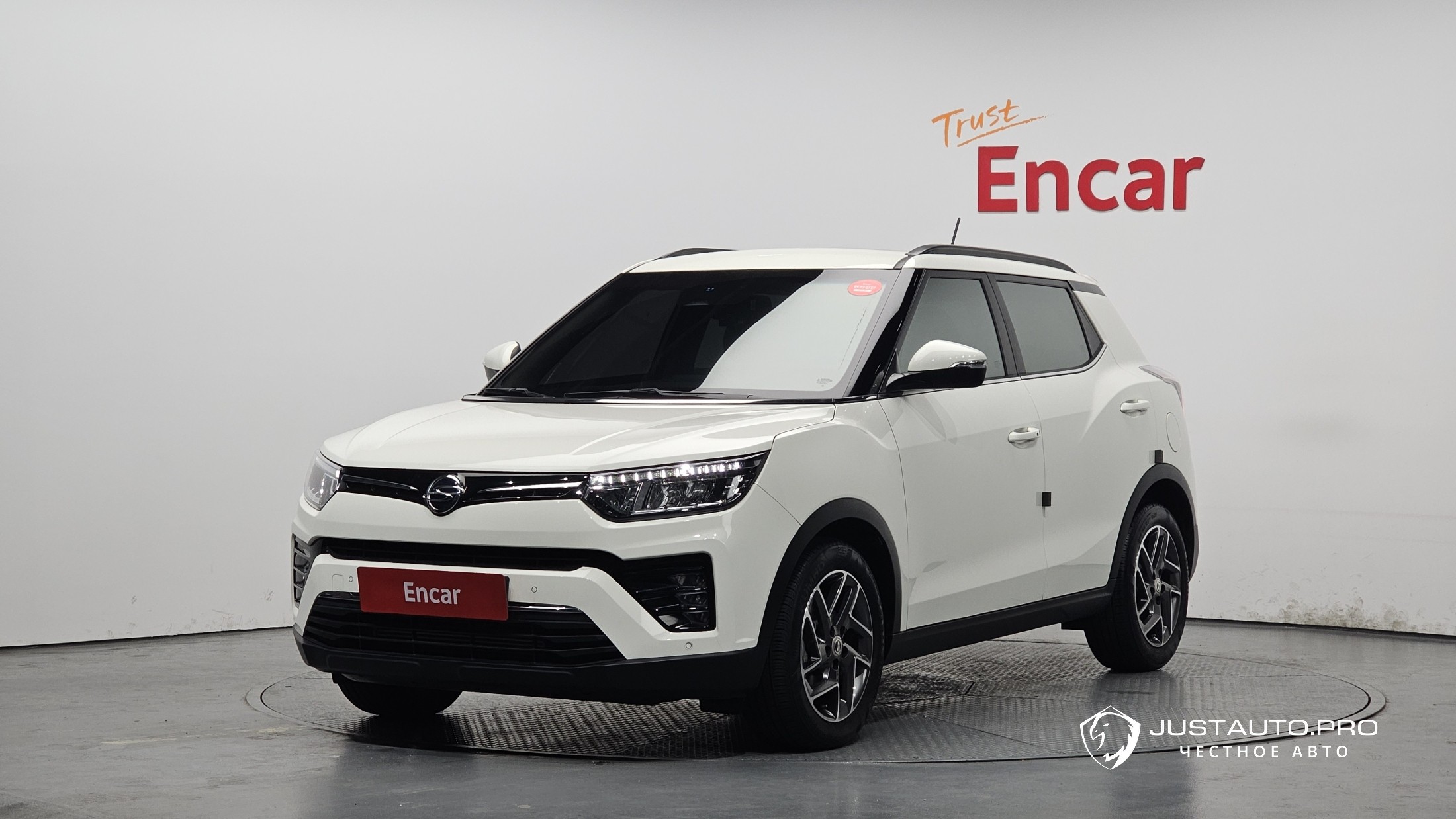 Автомобиль KG_Mobility_Ssangyong TIBOLI