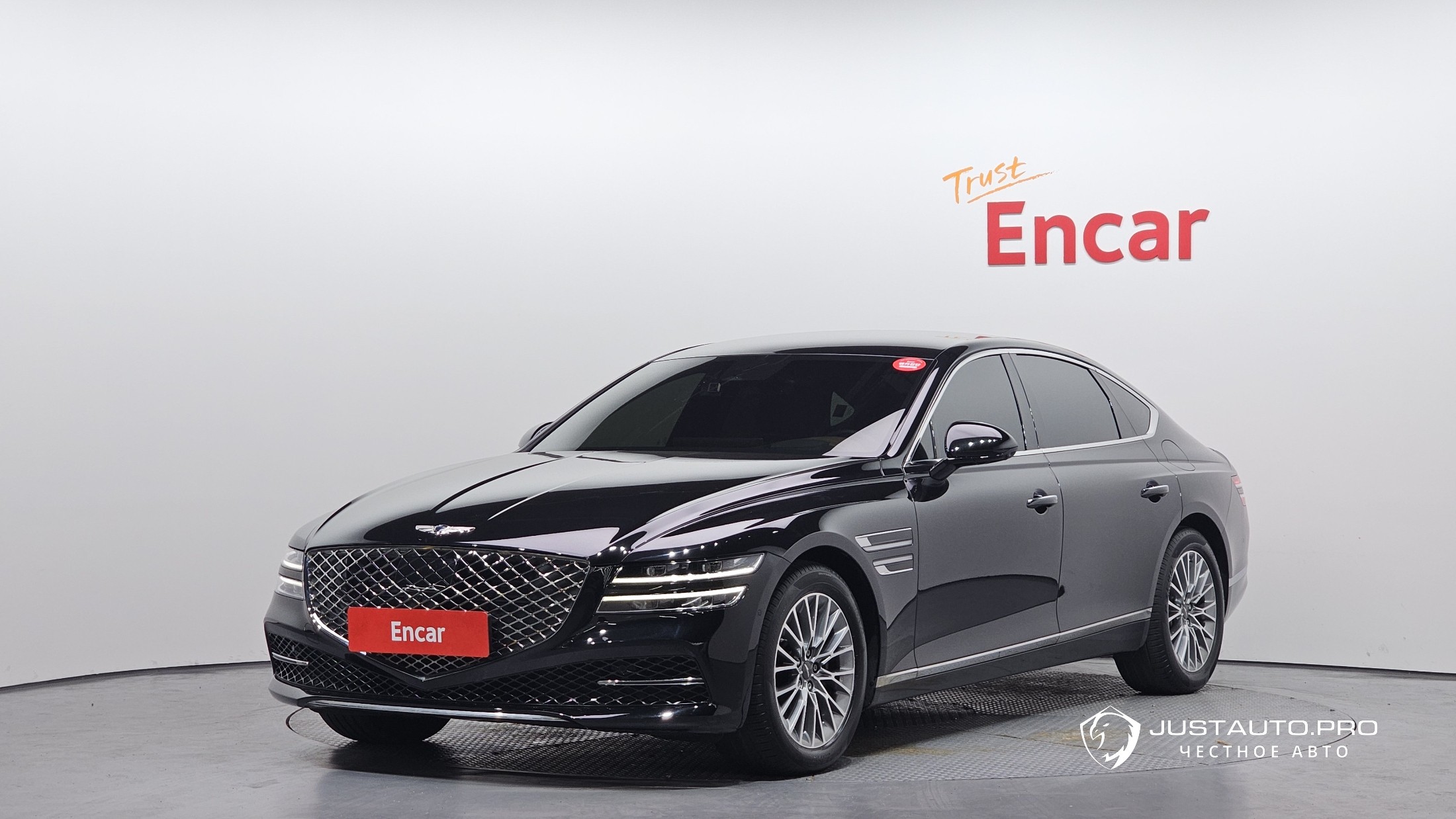 Автомобиль Genesis G80