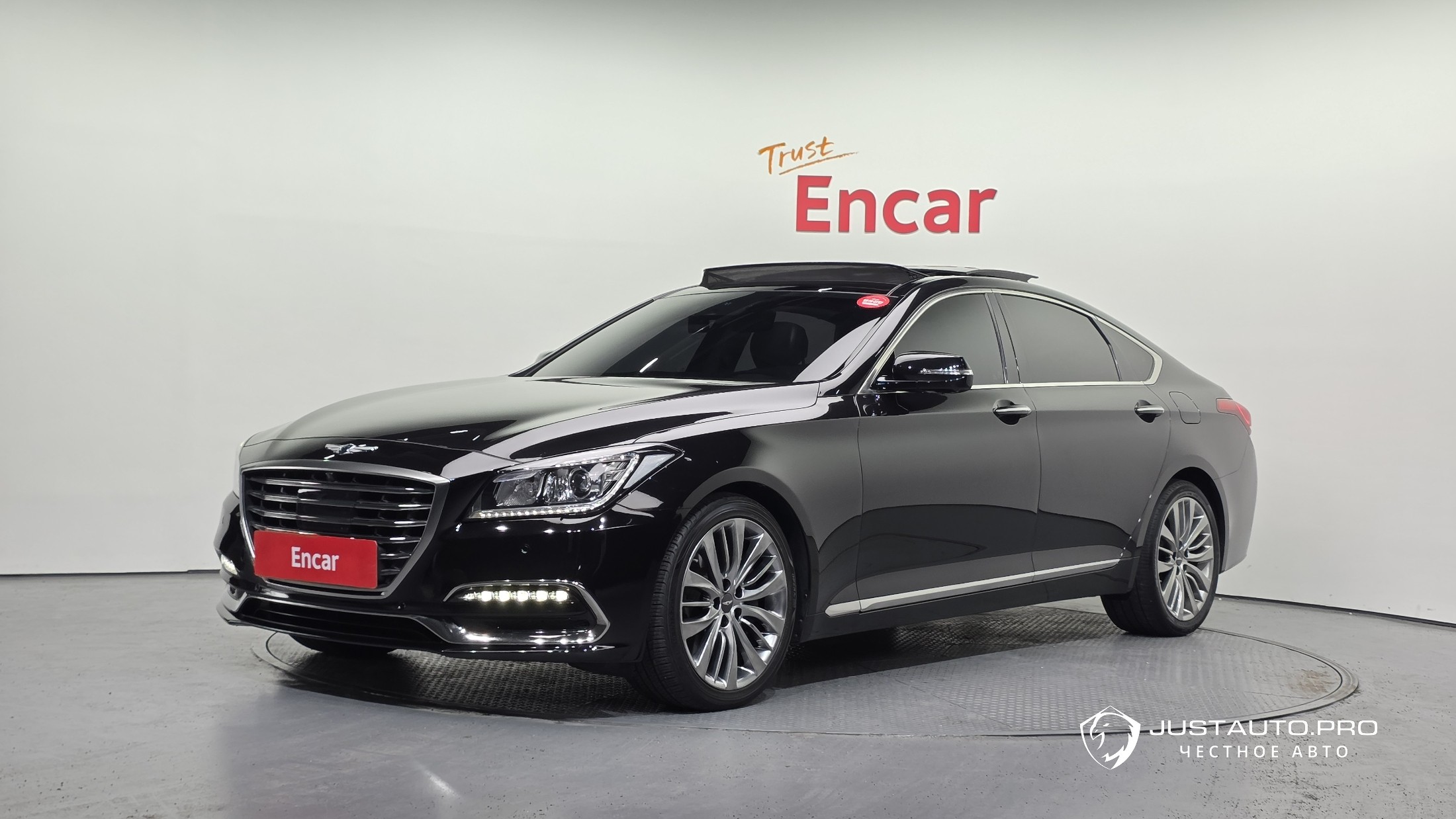 Автомобиль Genesis G80