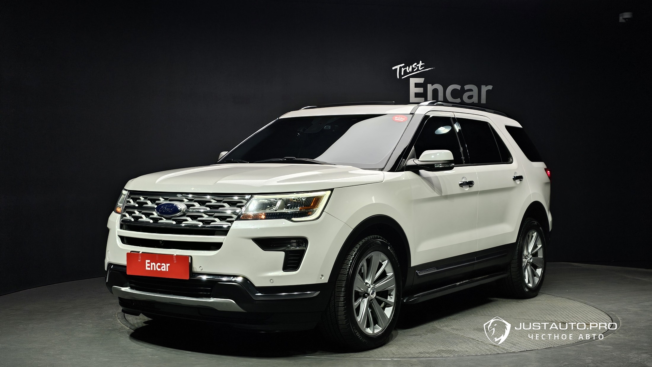 Автомобиль Ford Explorer