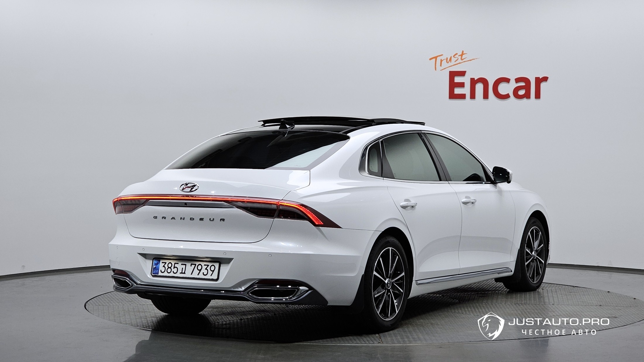 Автомобиль Hyundai Grandeur