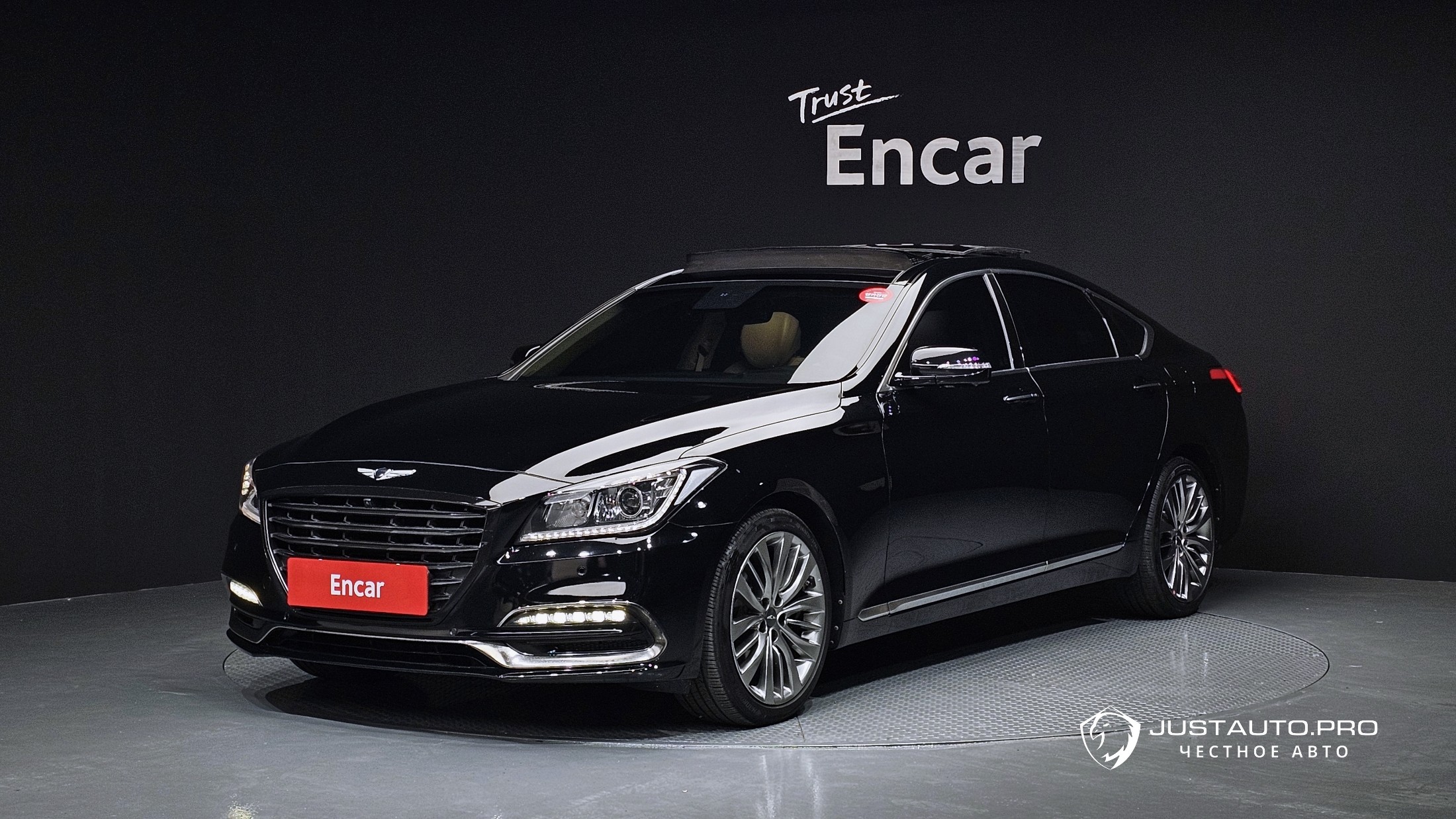 Автомобиль Genesis G80