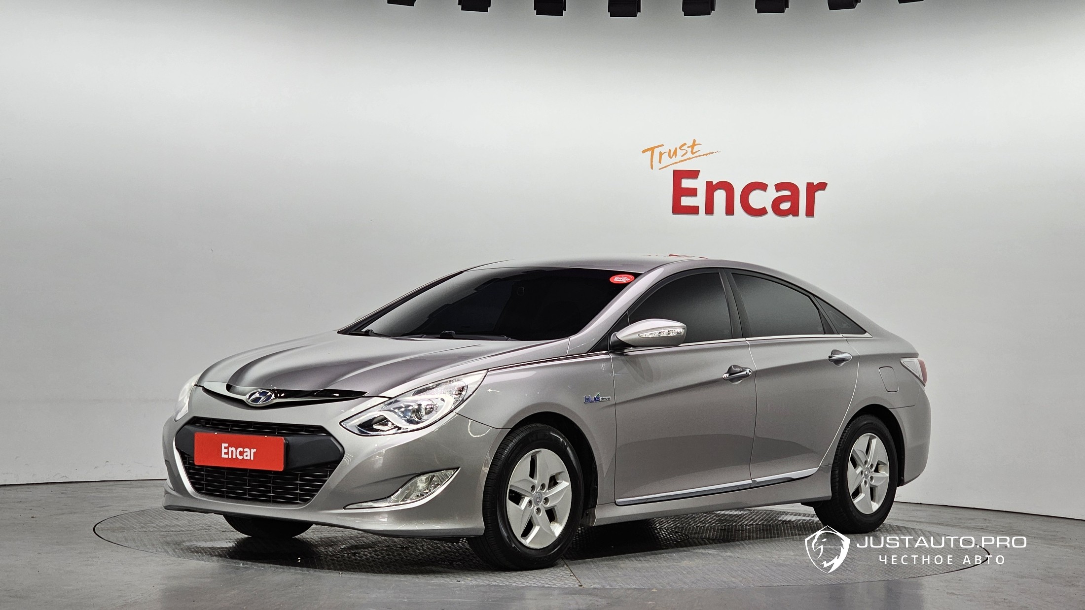 Автомобиль Hyundai Sonata