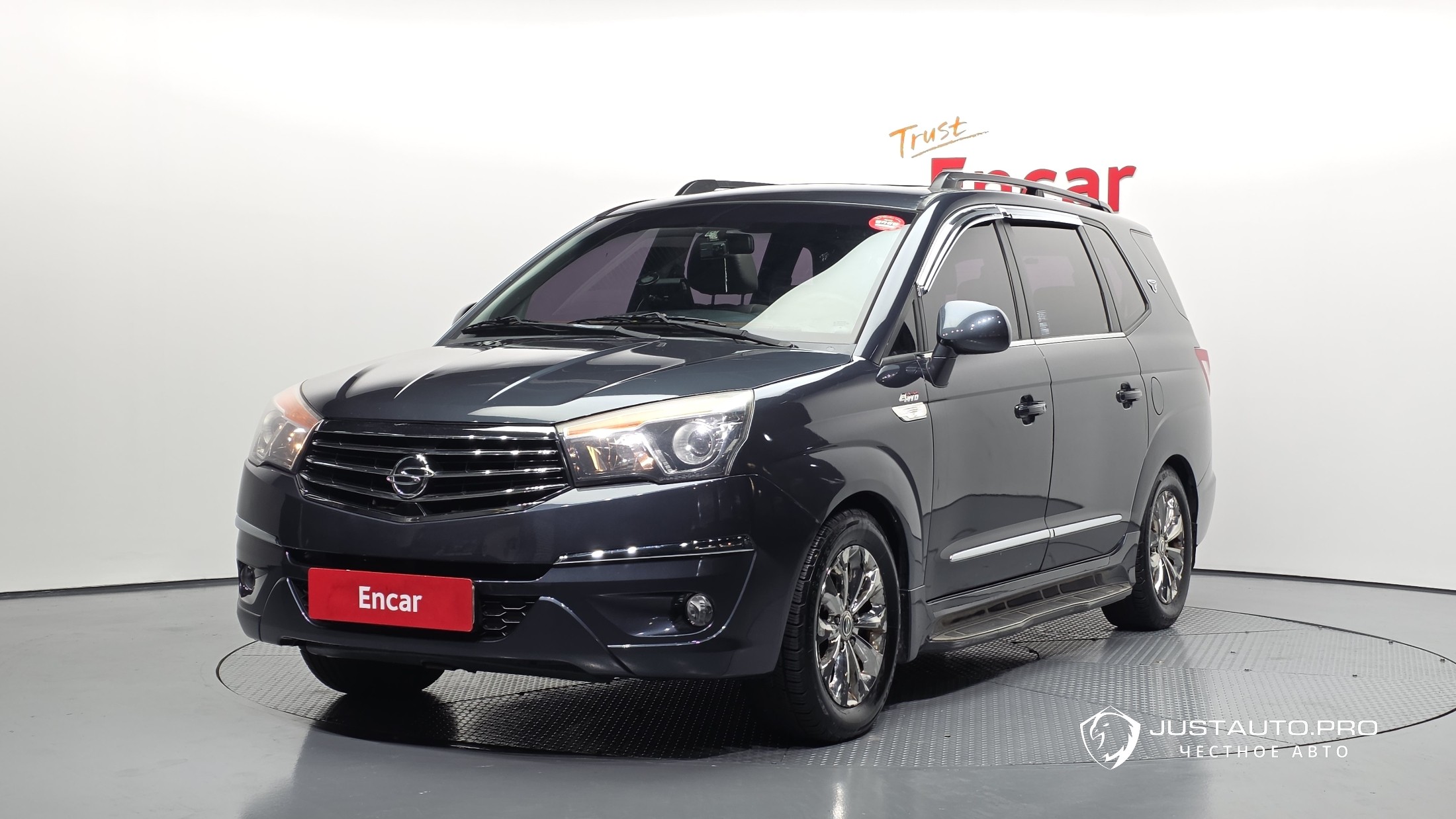 Автомобиль KG_Mobility_Ssangyong KORANDO