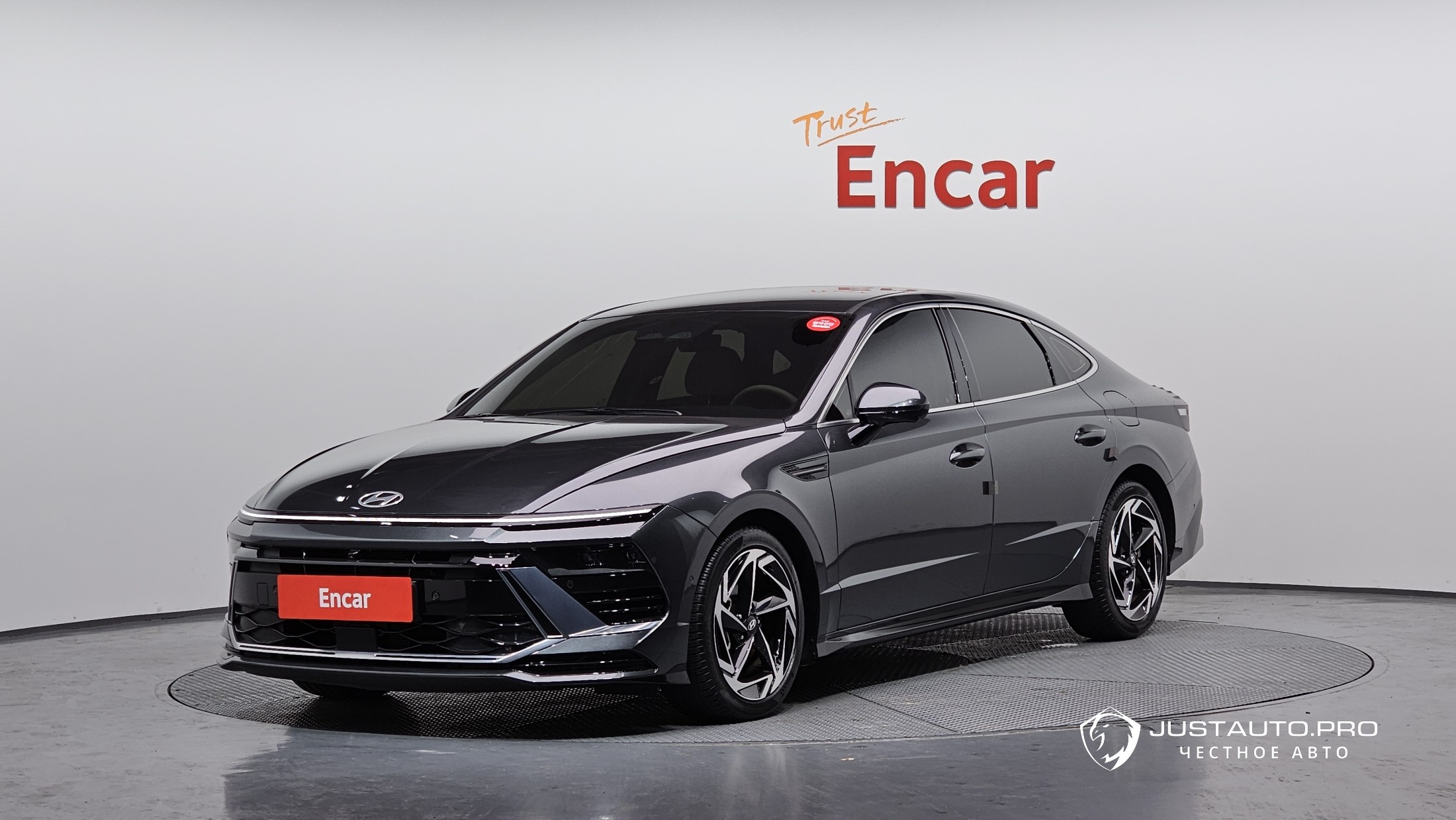 Автомобиль Hyundai Sonata