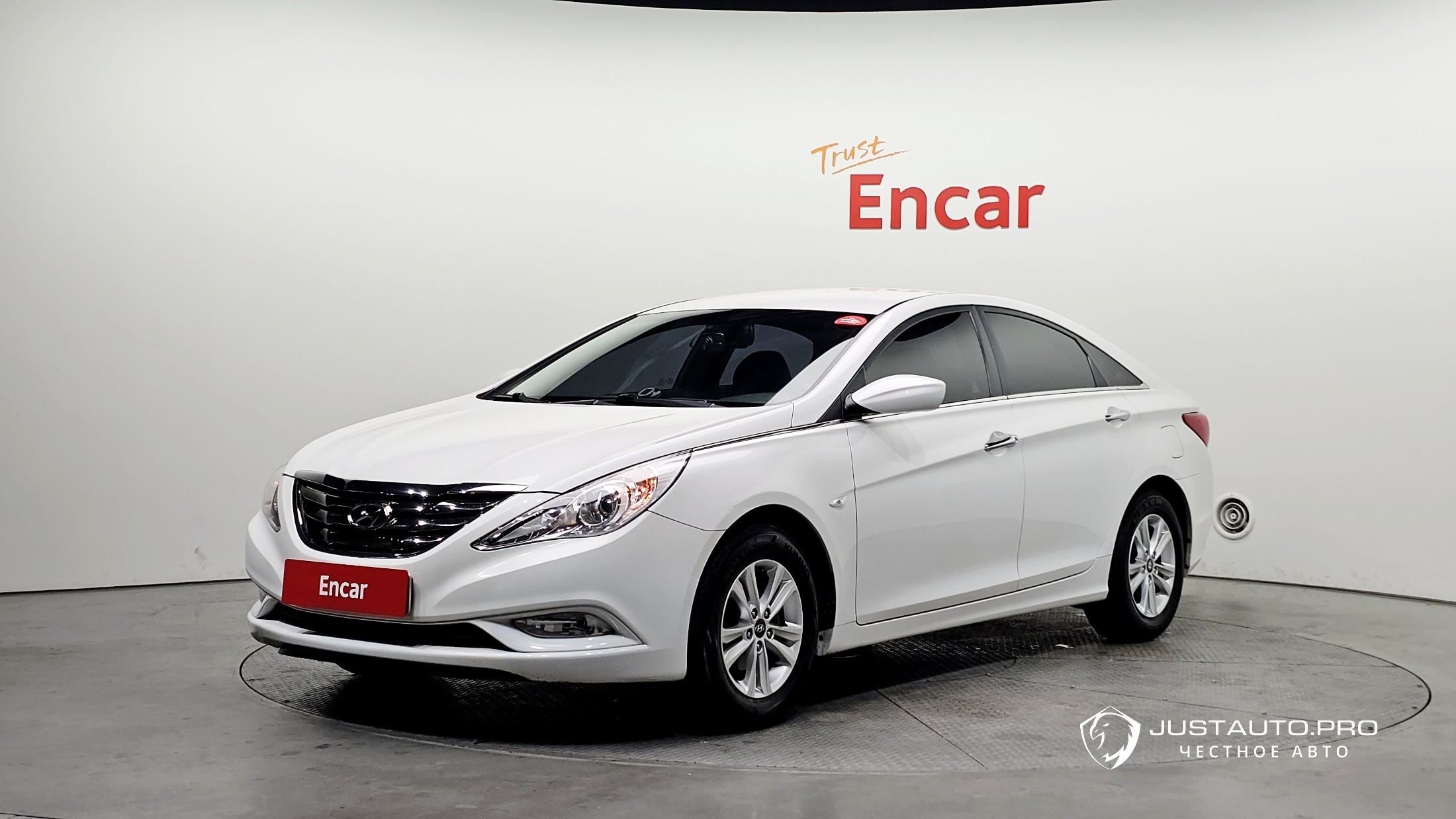 Автомобиль Hyundai Sonata