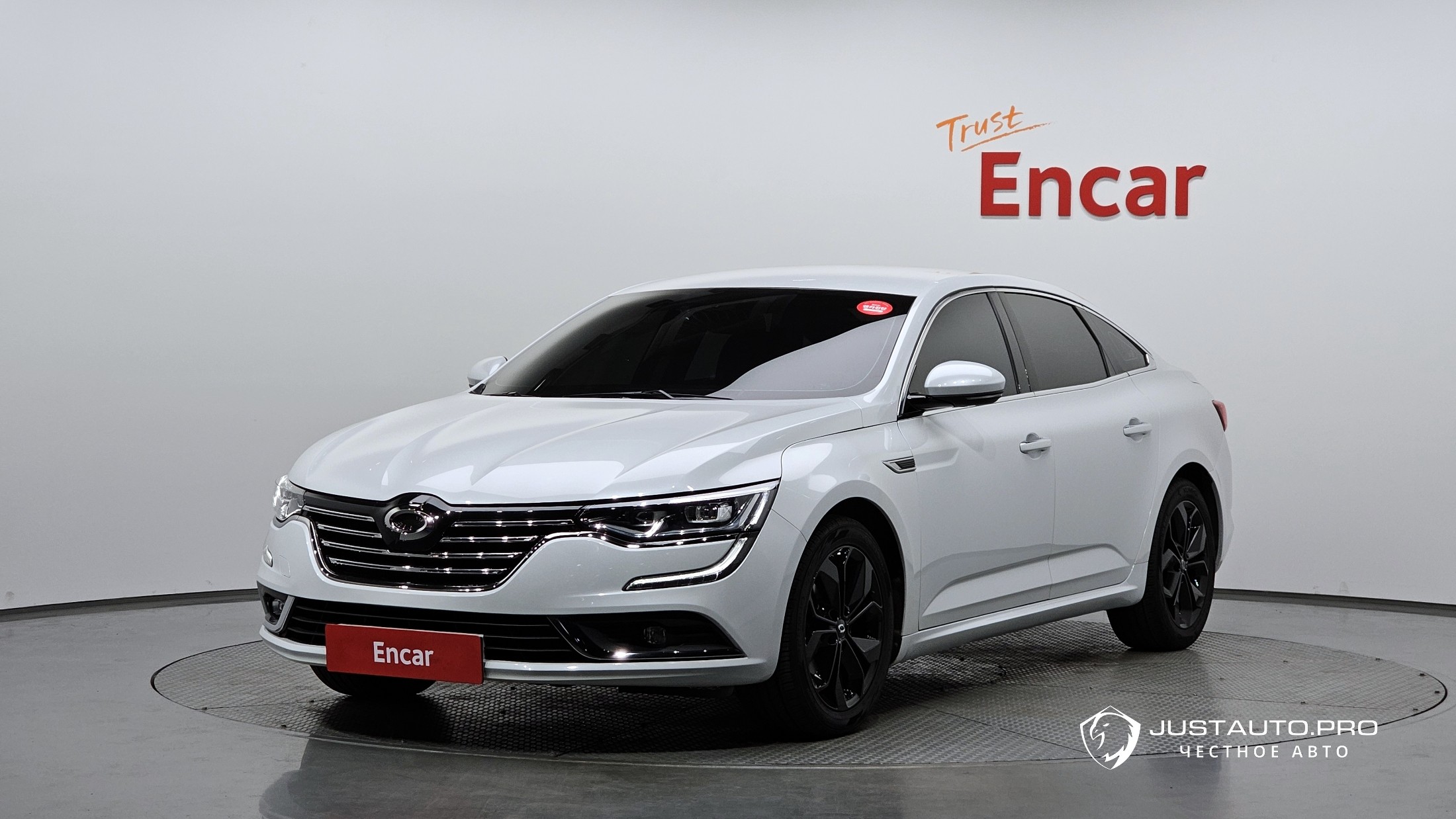 Автомобиль Renault-KoreaSamsung SM6