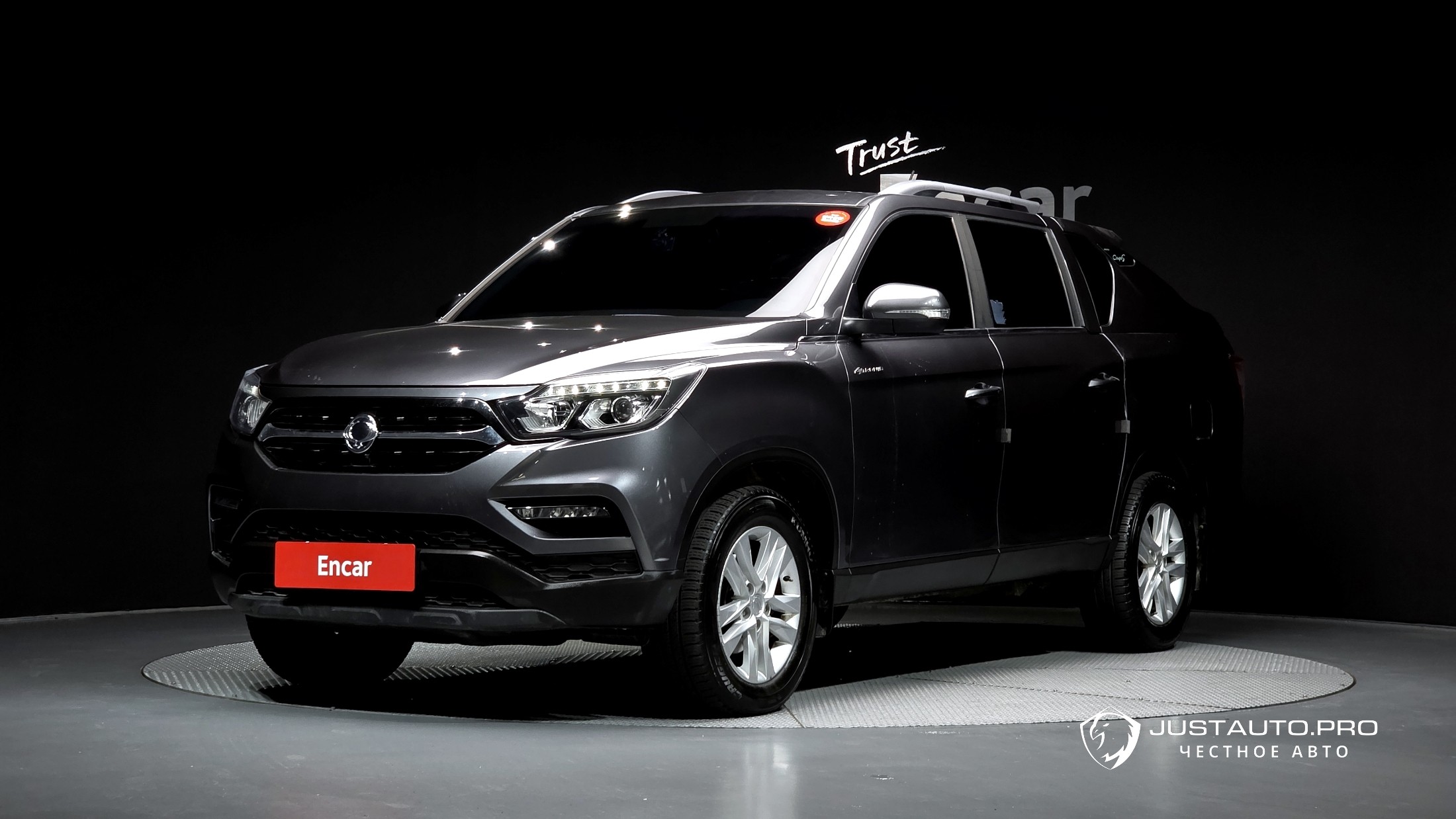 Автомобиль KG_Mobility_Ssangyong Rexton