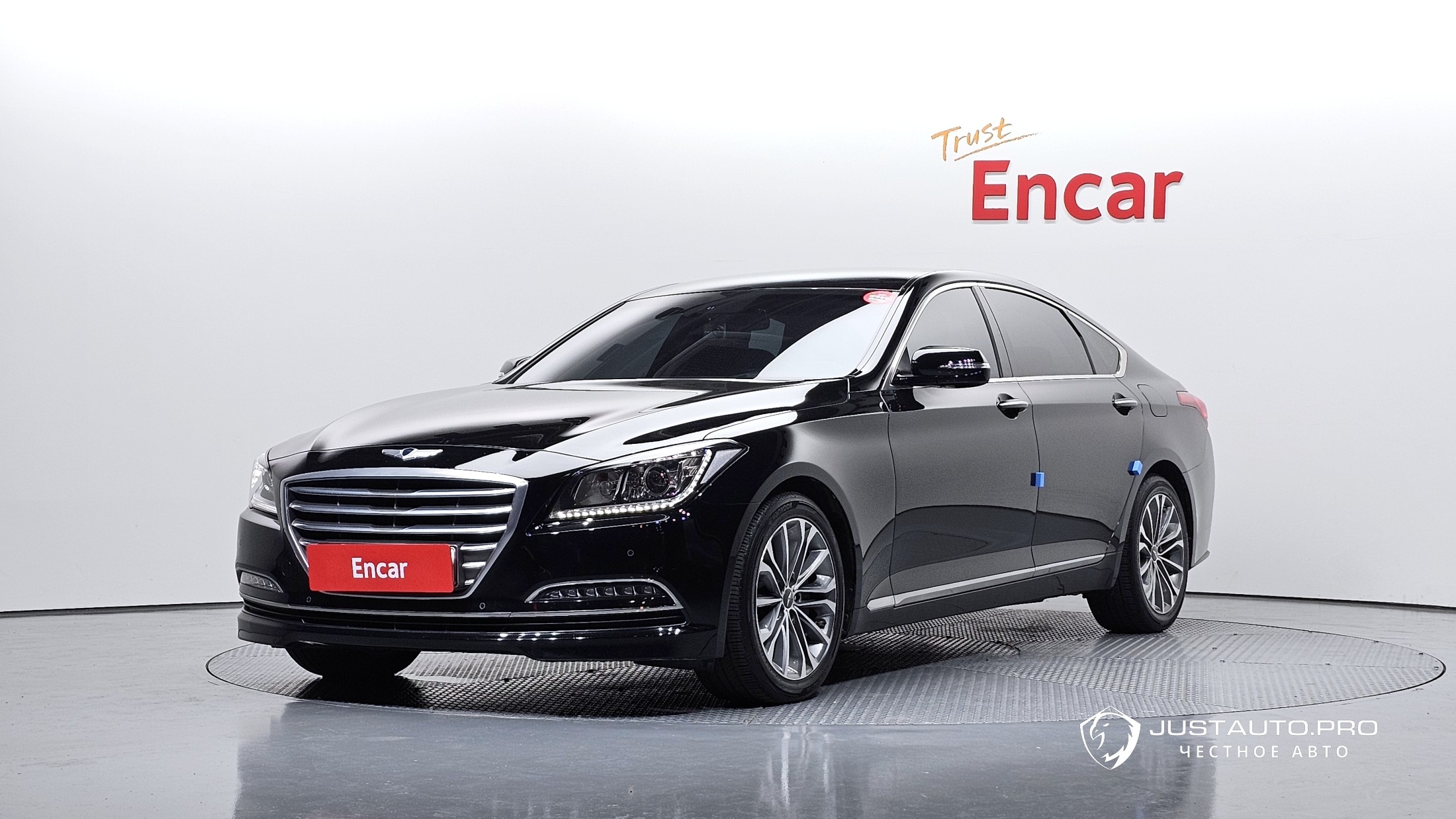 Автомобиль Hyundai Genesis