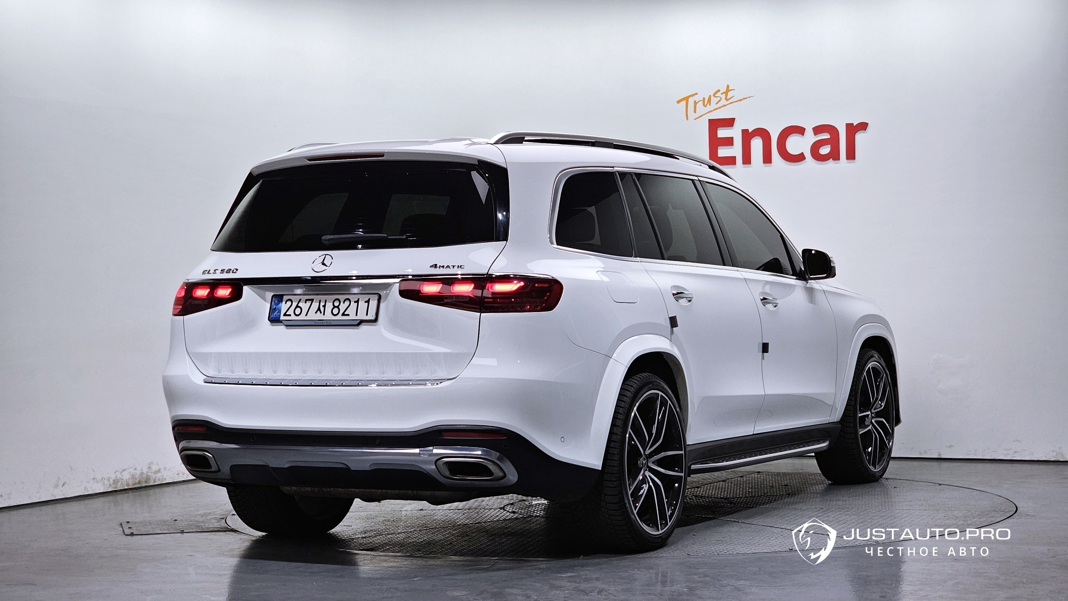 Автомобиль Mercedes-Benz GLS-Class