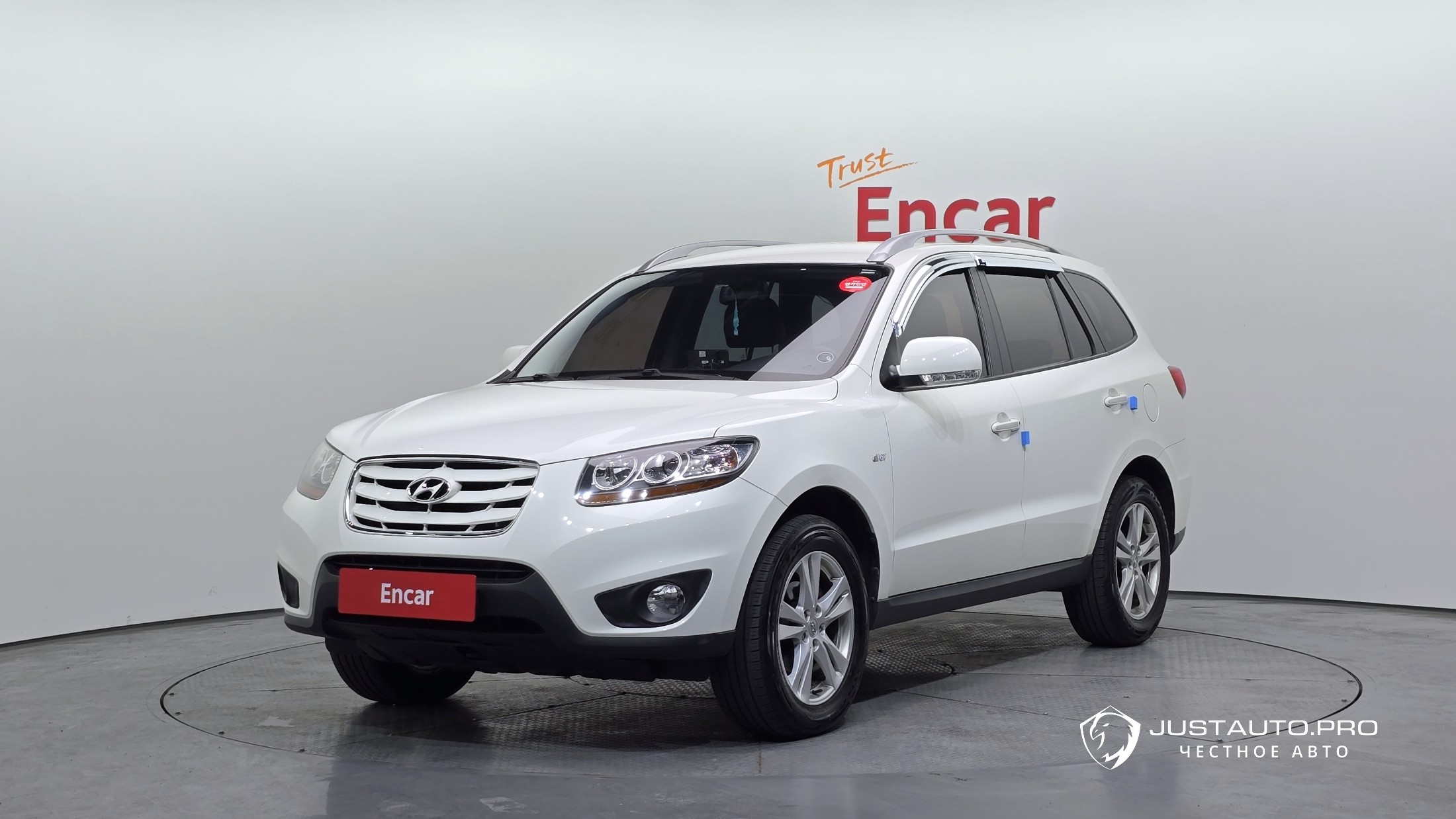 Автомобиль Hyundai Santafe
