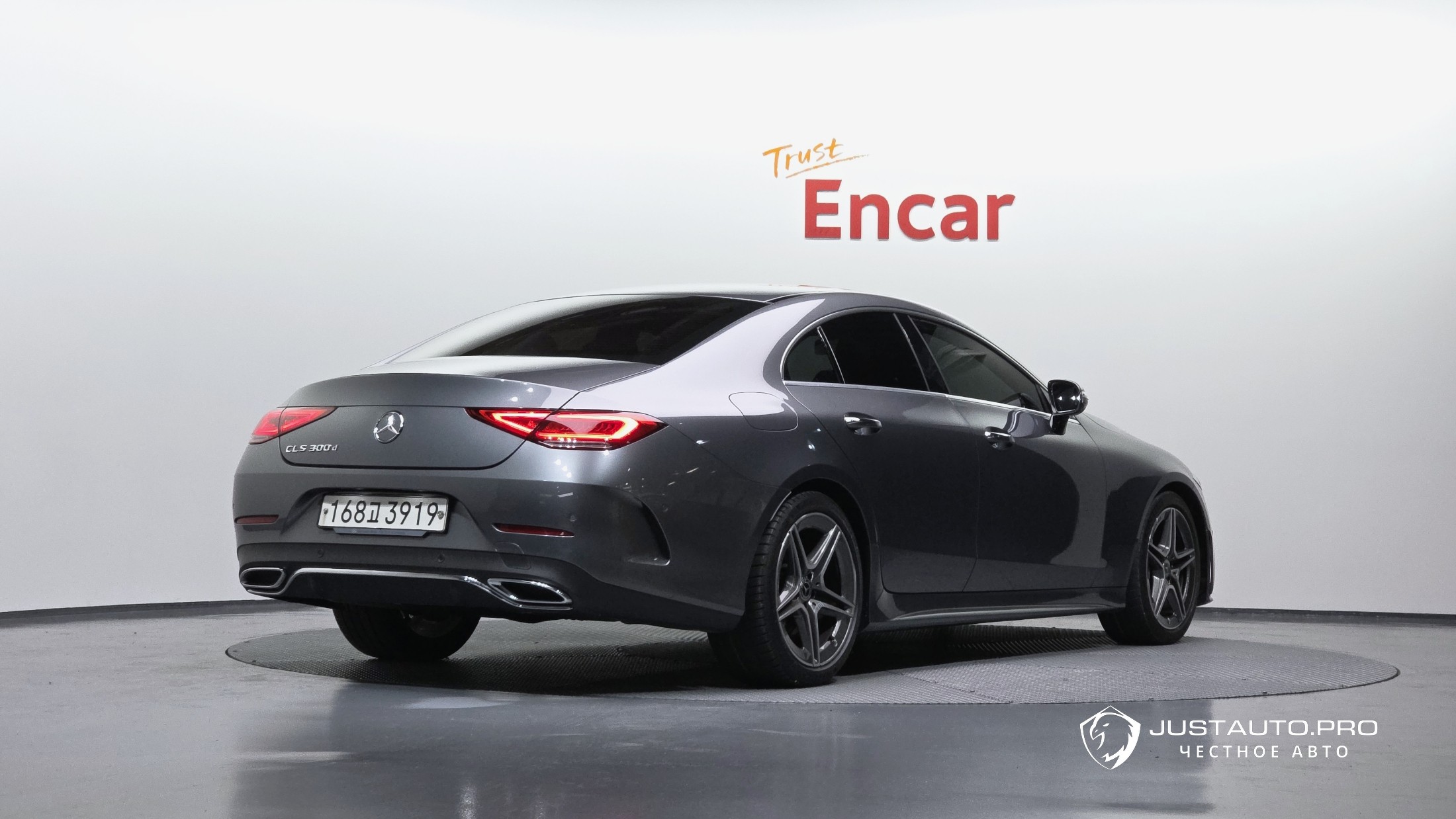 Автомобиль Mercedes-Benz CLS-Class