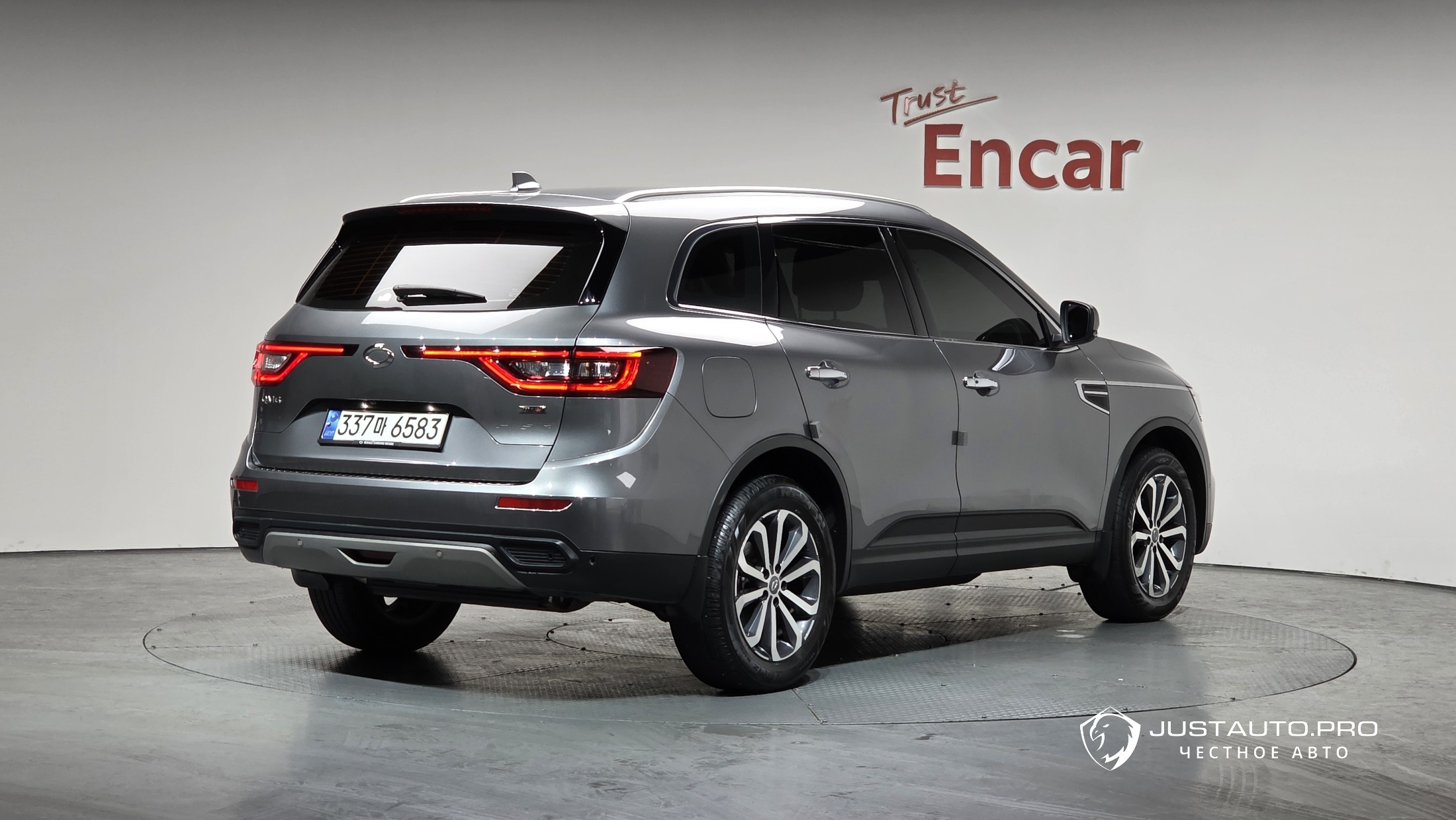 Автомобиль Renault-KoreaSamsung QM6