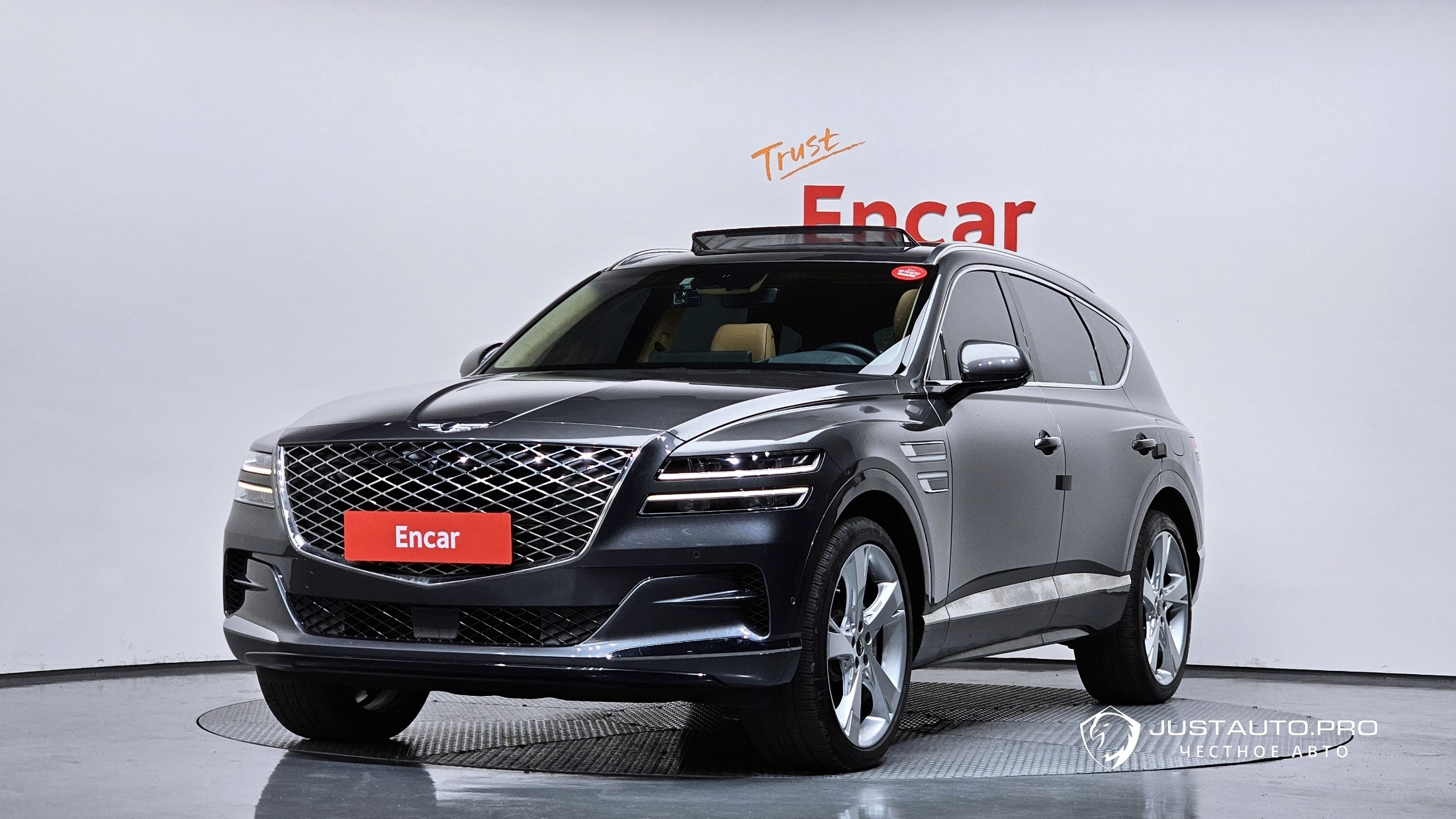 Автомобиль Genesis GV80