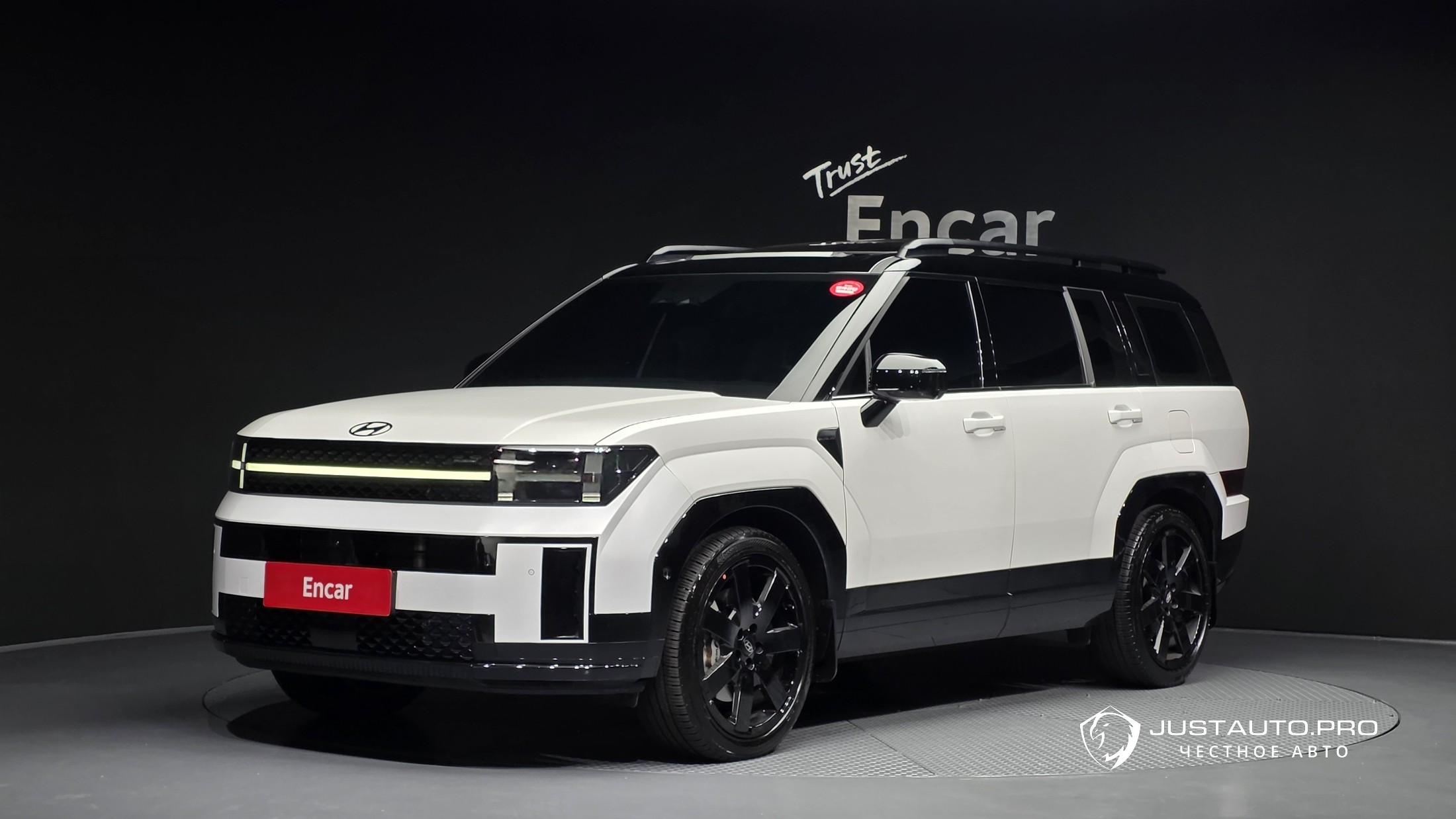 Автомобиль Hyundai Santafe