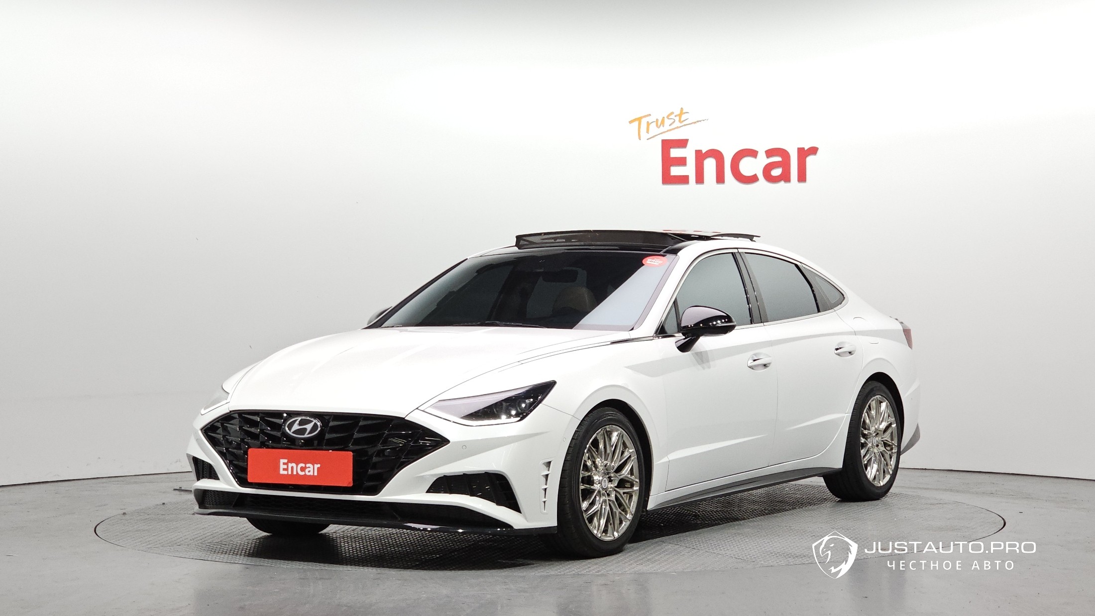 Автомобиль Hyundai Sonata