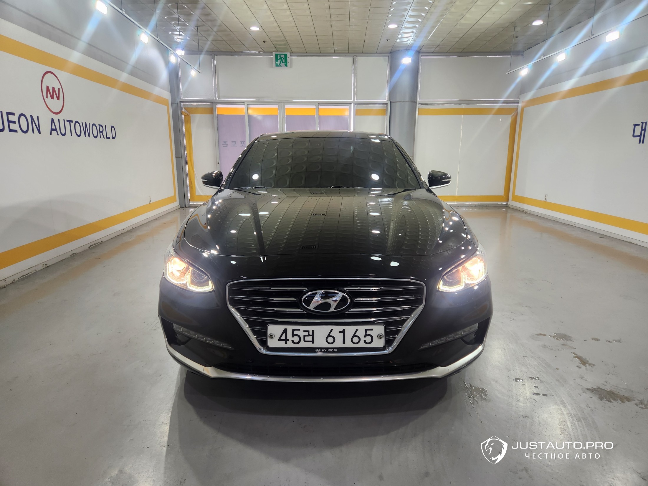 Автомобиль Hyundai Grandeur
